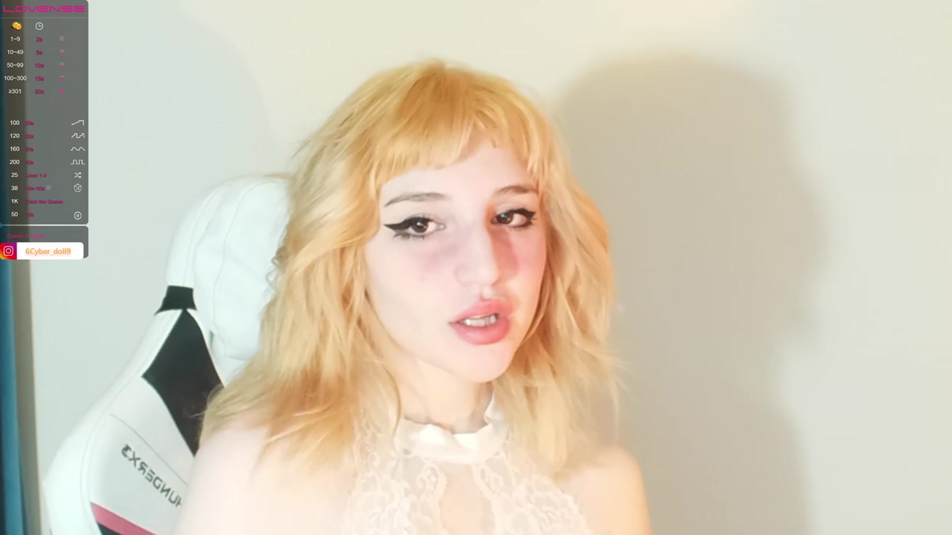 Gallery image thumbnail from Cyber_doll's myfreecams stream on, 11/26/2022, 17:53 image 16 of 20