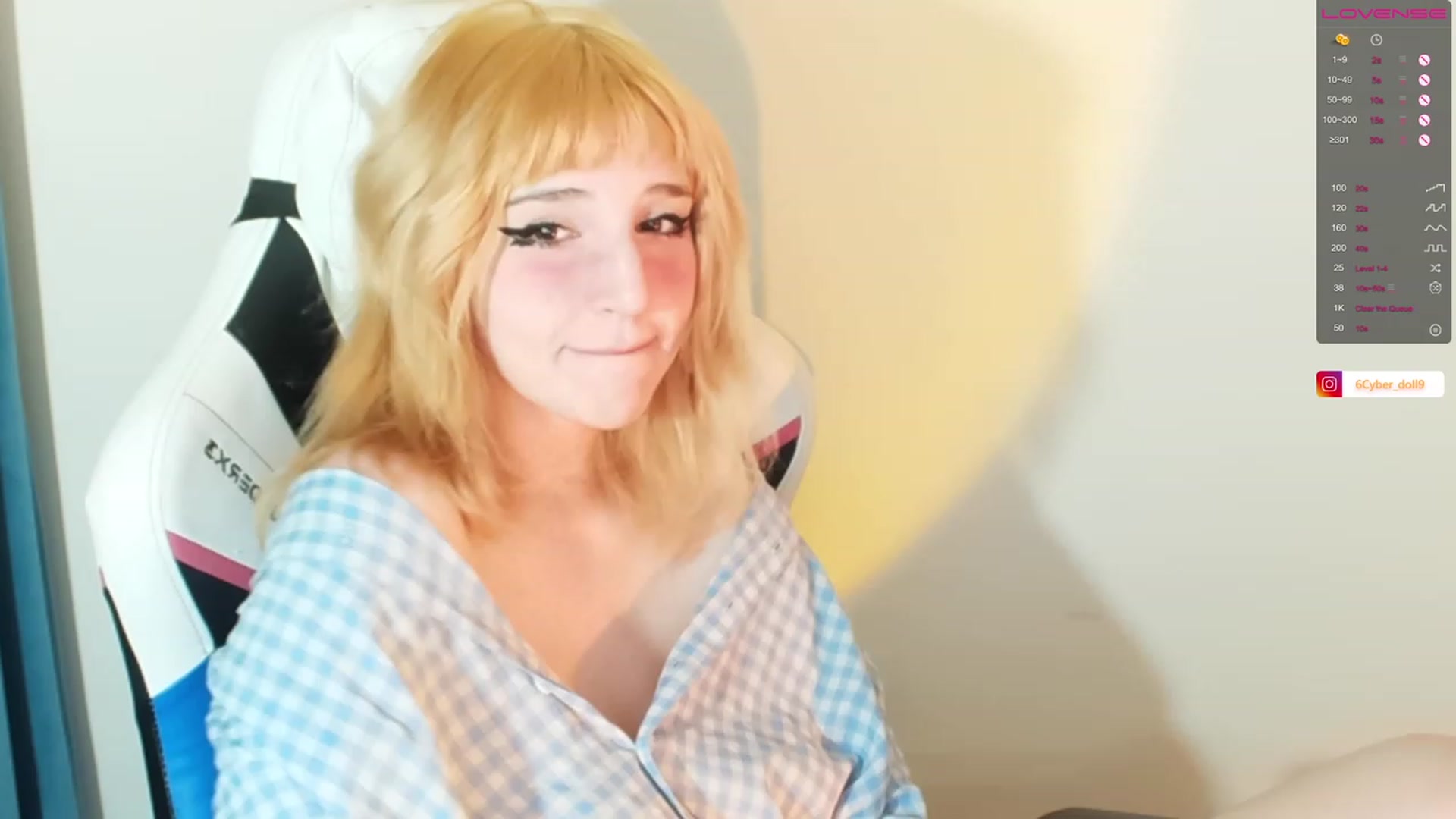 Gallery image thumbnail from Cyber_doll's myfreecams stream on, 11/27/2022, 15:16 image 17 of 20