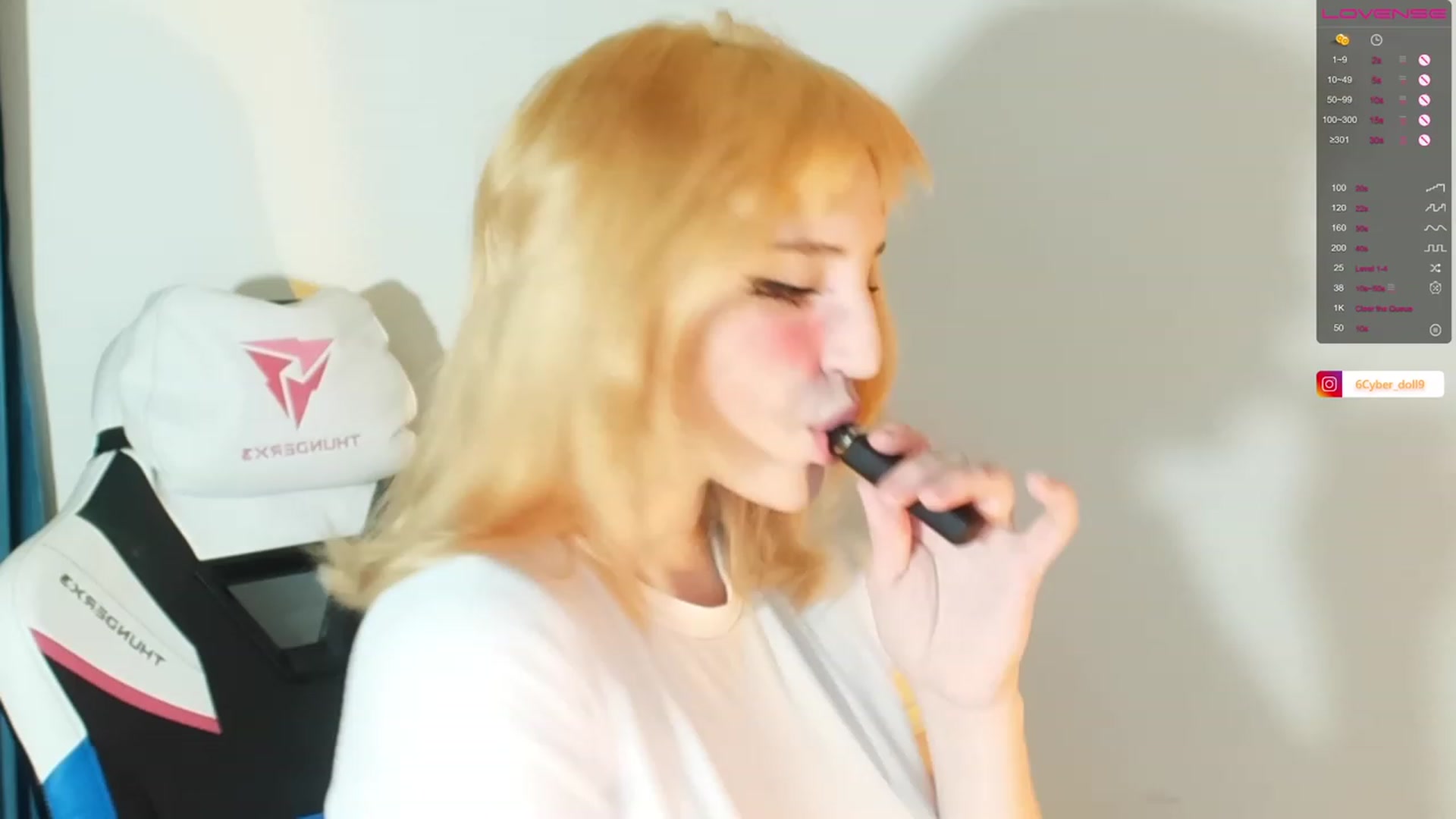 Gallery image thumbnail from Cyber_doll's myfreecams stream on, 11/29/2022, 15:57 image 12 of 20