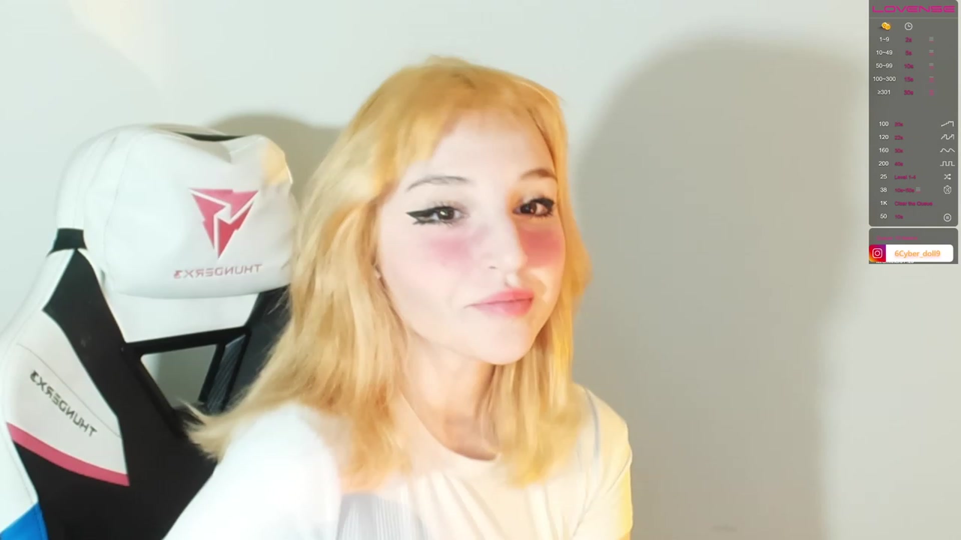 Gallery image thumbnail from Cyber_doll's myfreecams stream on, 11/29/2022, 15:57 image 9 of 20