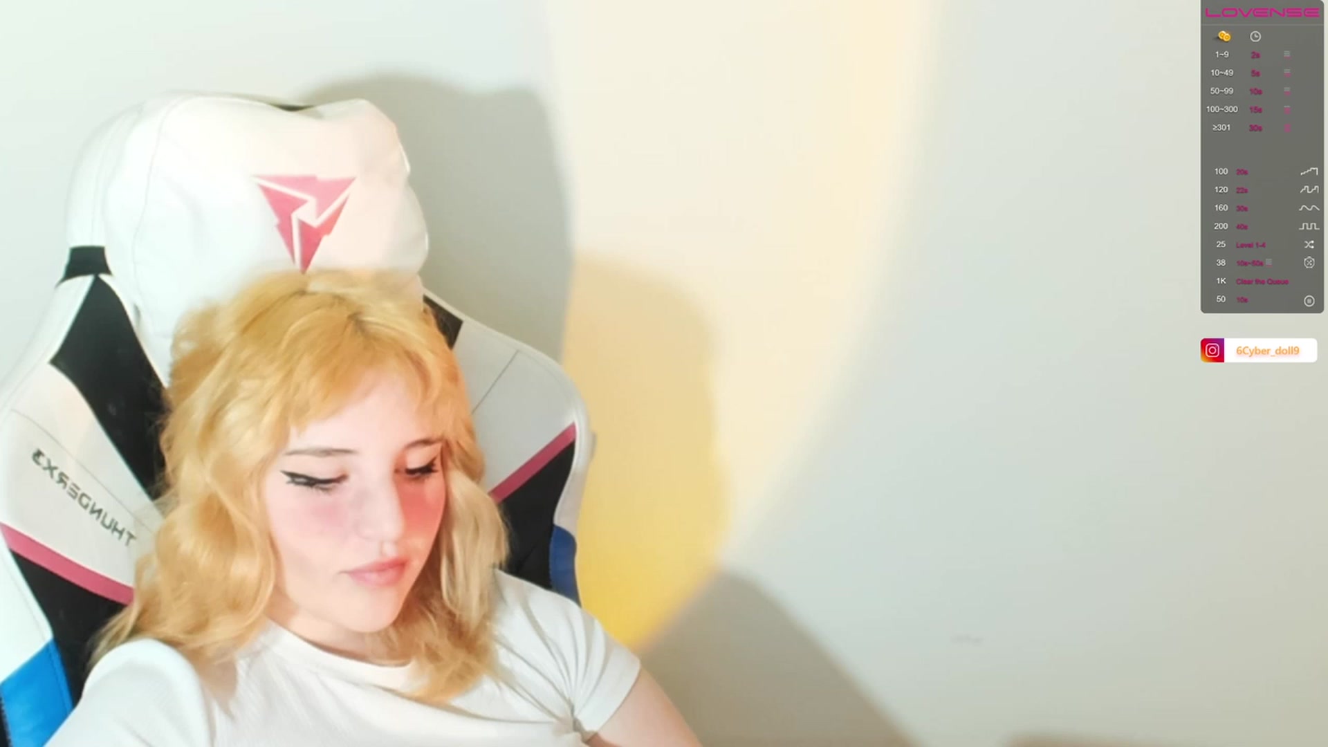 Gallery image thumbnail from Cyber_doll's myfreecams stream on, 11/29/2022, 16:48 image 7 of 20