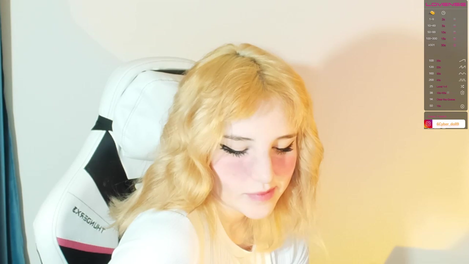 Gallery image thumbnail from Cyber_doll's myfreecams stream on, 11/29/2022, 16:48 image 1 of 20