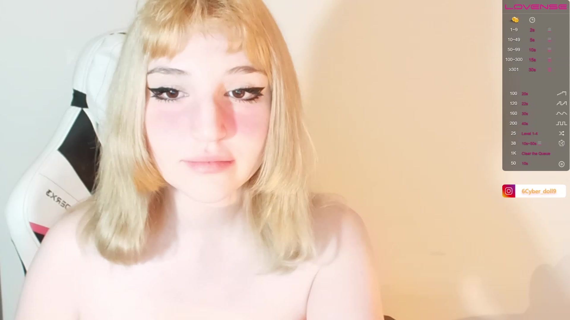 Gallery image thumbnail from Cyber_doll's myfreecams stream on, 12/05/2022, 14:18 image 3 of 20