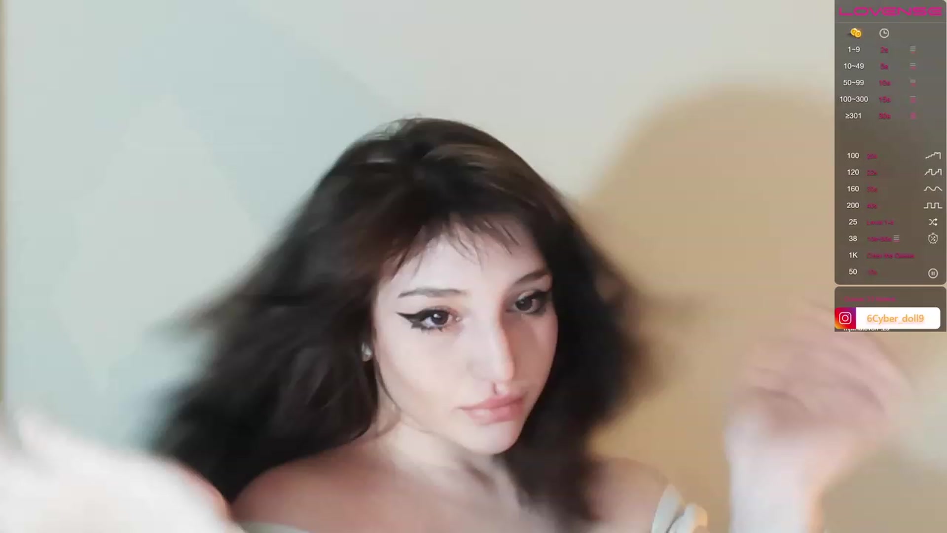 Gallery image thumbnail from Cyber_doll's myfreecams stream on, 12/08/2022, 18:09 image 3 of 20