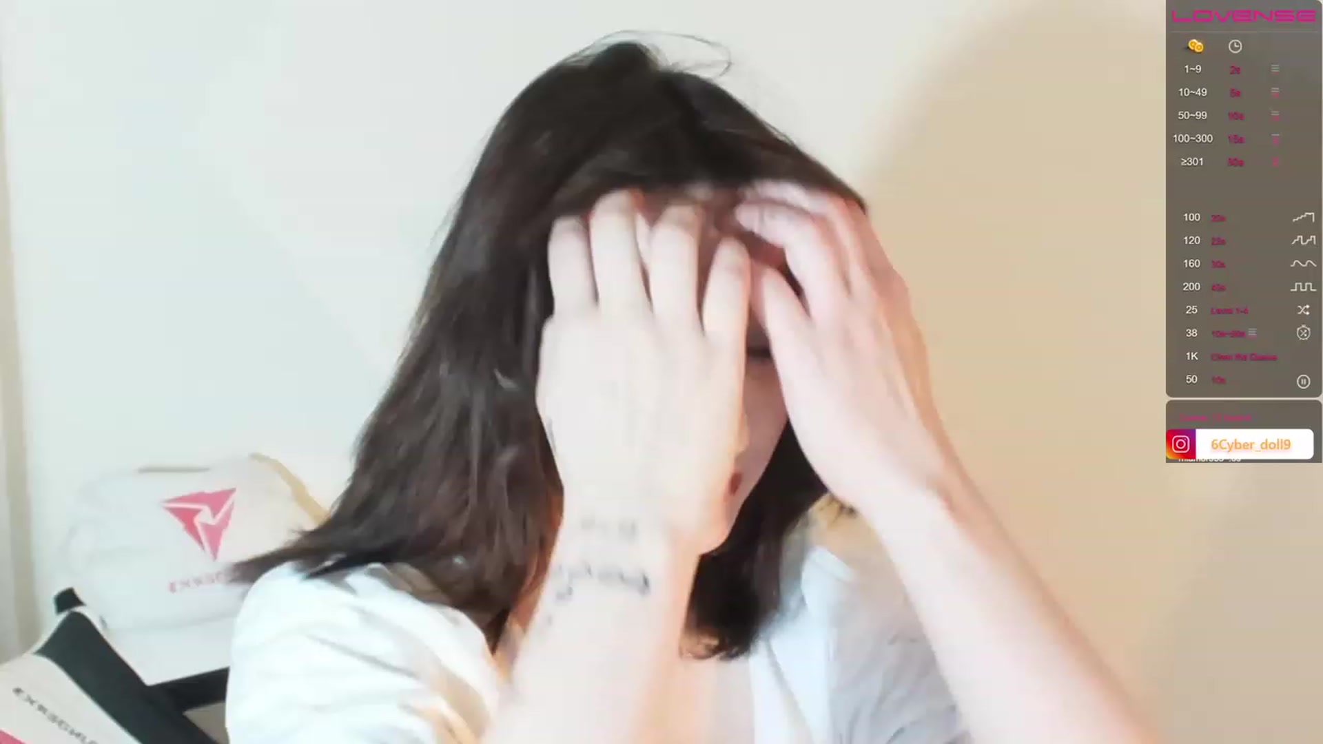 Gallery image thumbnail from Cyber_doll's myfreecams stream on, 12/10/2022, 15:46 image 1 of 20
