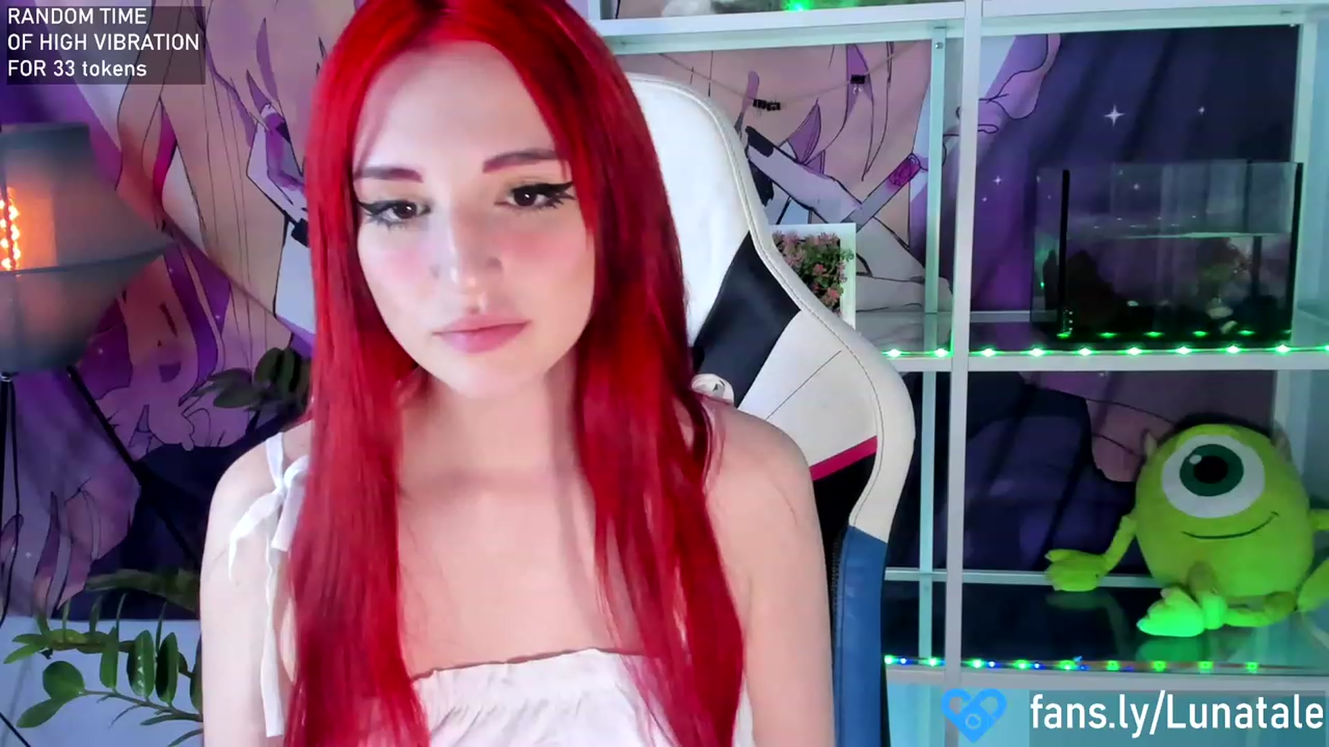 Gallery image thumbnail from Cyber_doll's myfreecams stream on, 04/09/2023, 18:58 image 16 of 20