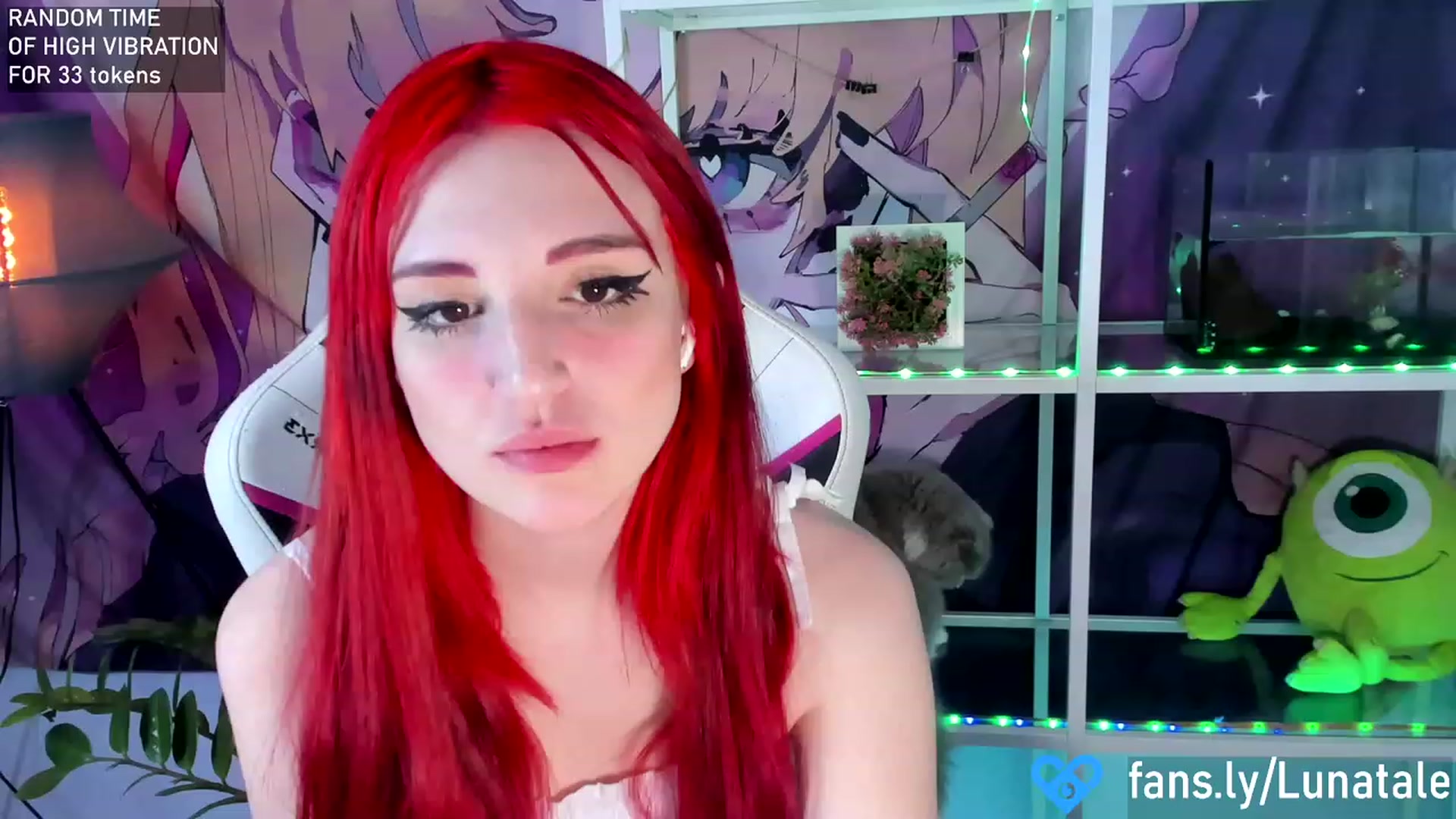 Gallery image thumbnail from Cyber_doll's myfreecams stream on, 04/09/2023, 19:24 image 6 of 20