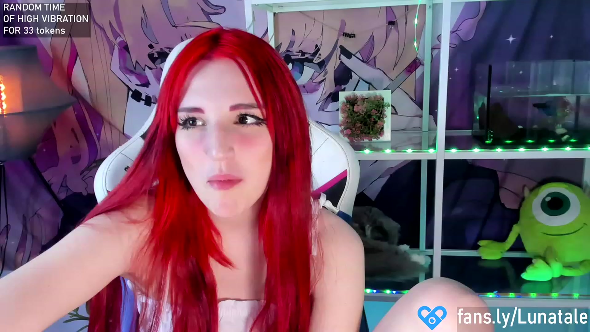 Gallery image thumbnail from Cyber_doll's myfreecams stream on, 04/09/2023, 19:24 image 10 of 20