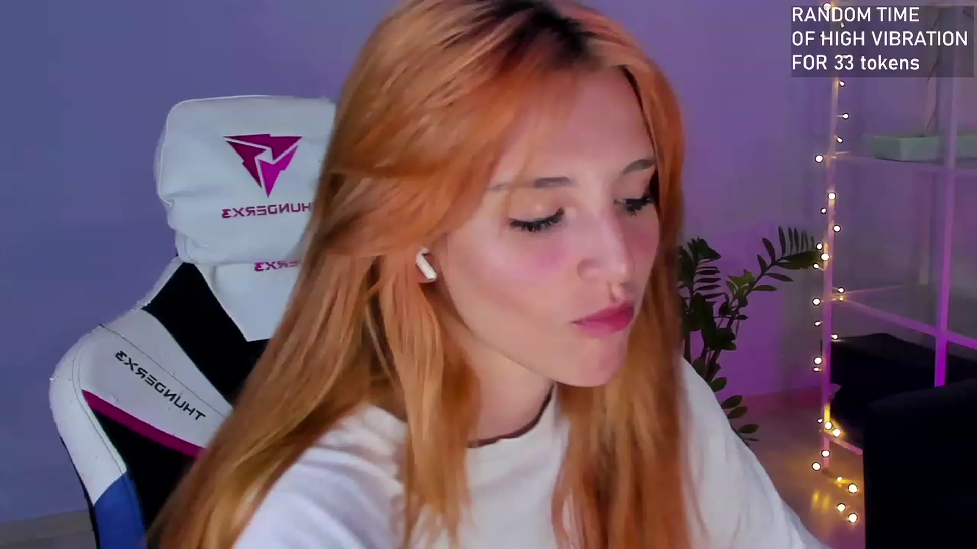 Gallery image thumbnail from Cyber_doll's myfreecams stream on, 05/28/2023, 19:54 image 7 of 20
