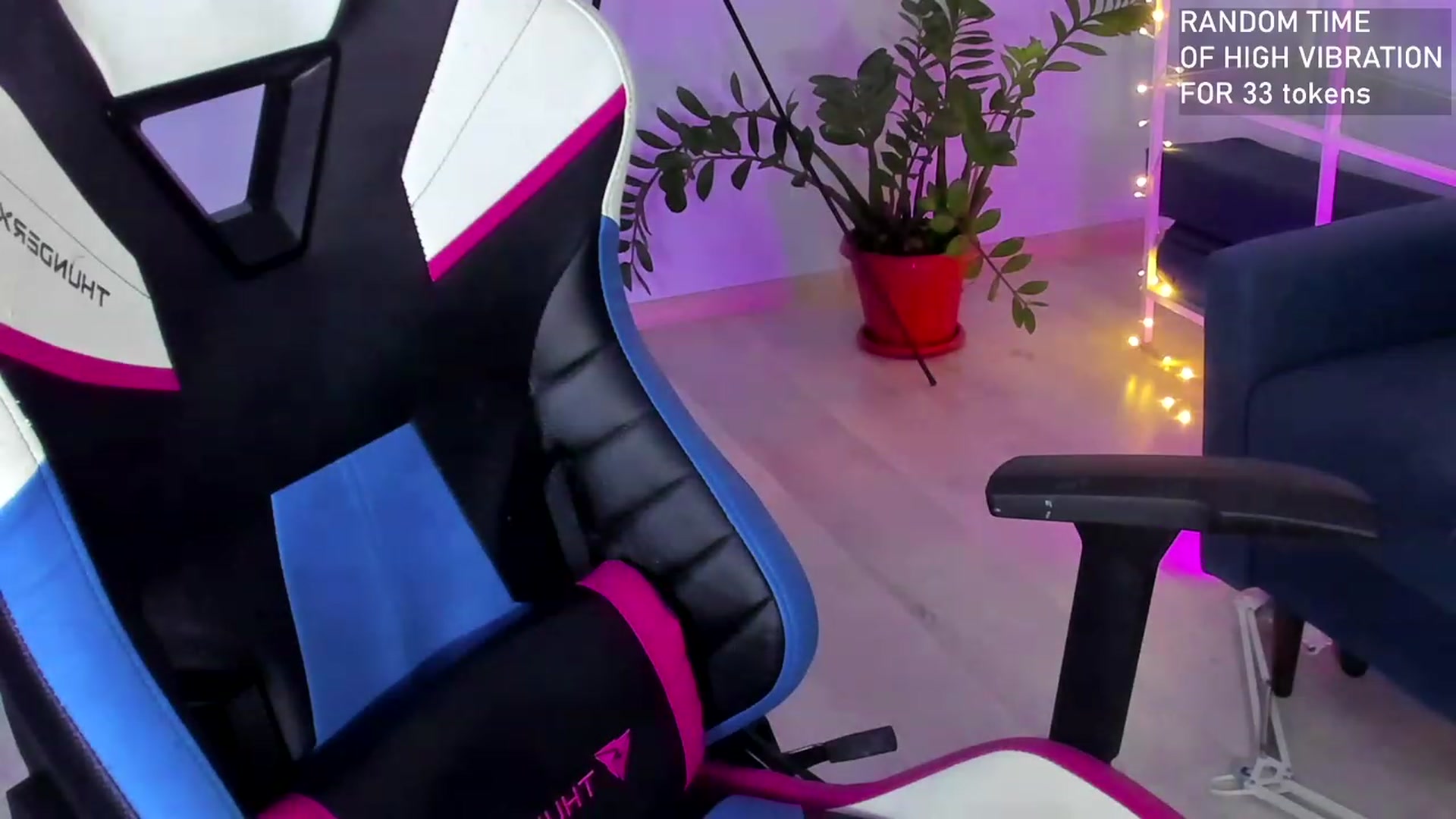 Gallery image thumbnail from Cyber_doll's myfreecams stream on, 05/28/2023, 19:54 image 19 of 20