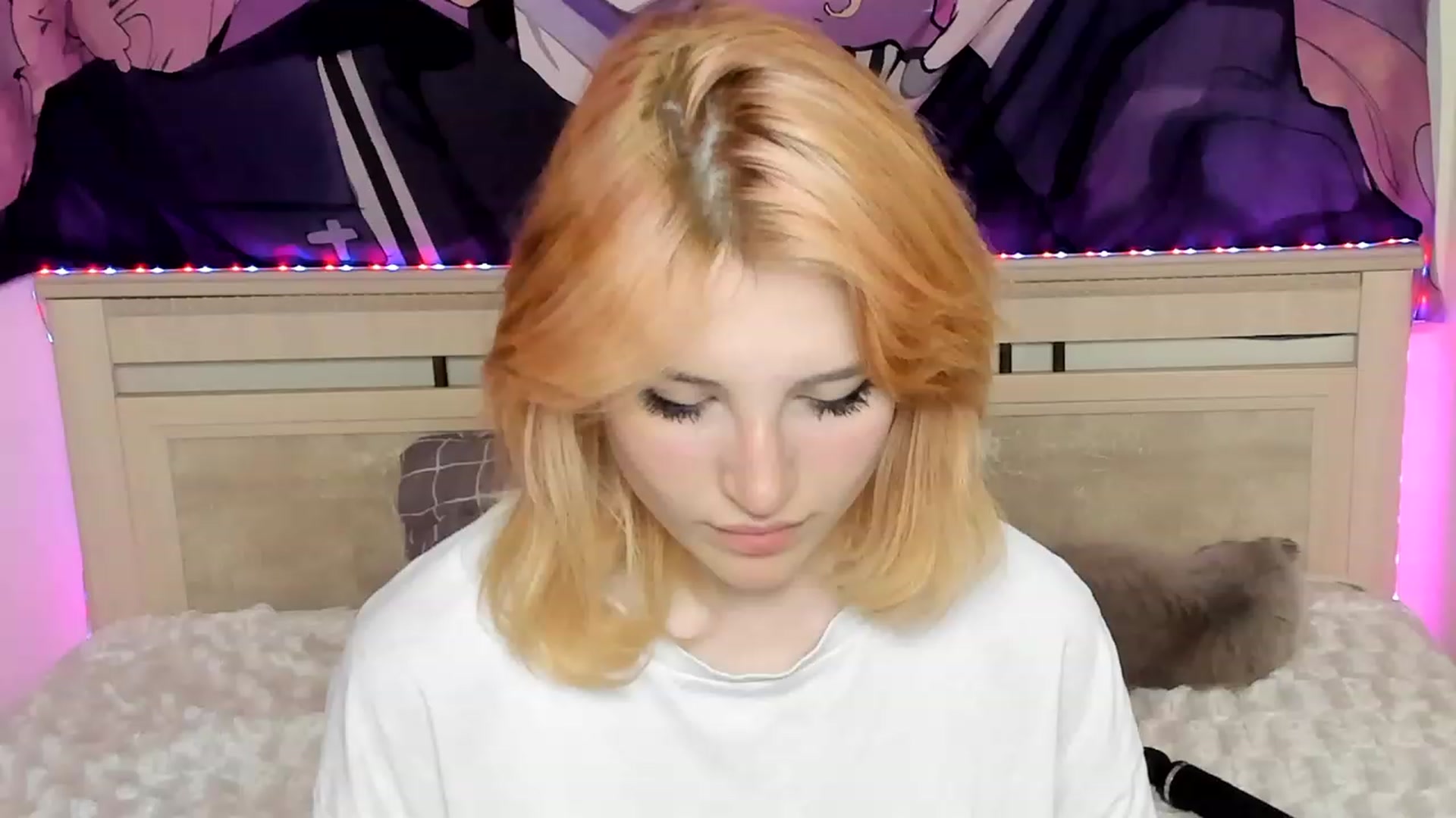 Gallery image thumbnail from Cyber_doll's myfreecams stream on, 06/14/2023, 16:35 image 10 of 20