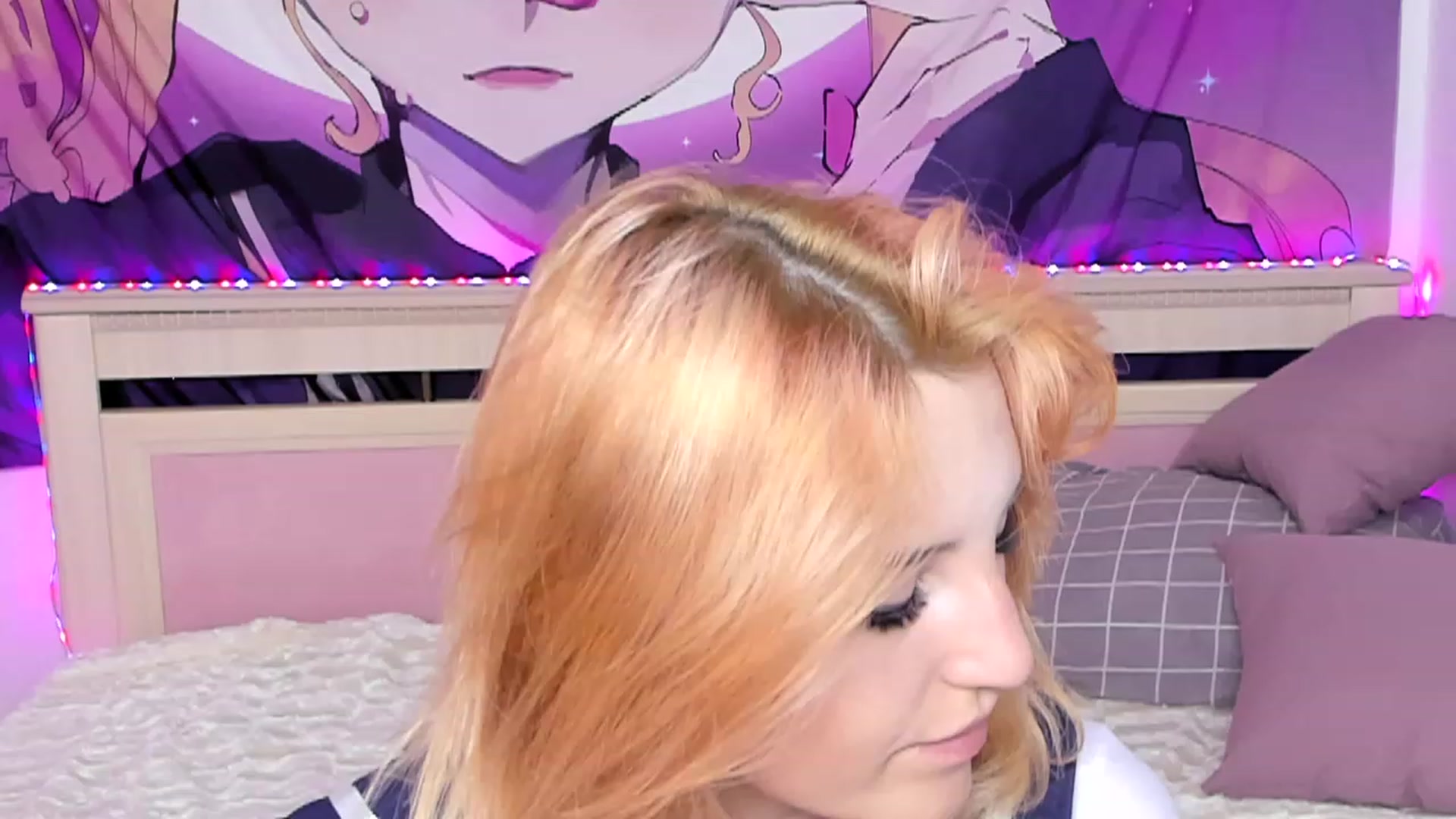 Gallery image thumbnail from Cyber_doll's myfreecams stream on, 06/19/2023, 20:56 image 18 of 20