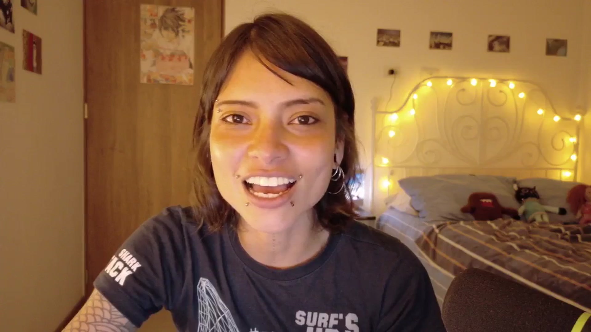 Gallery image thumbnail from Cyberme1998xd's myfreecams stream on, 12/27/2025, 01:31 image 9 of 20