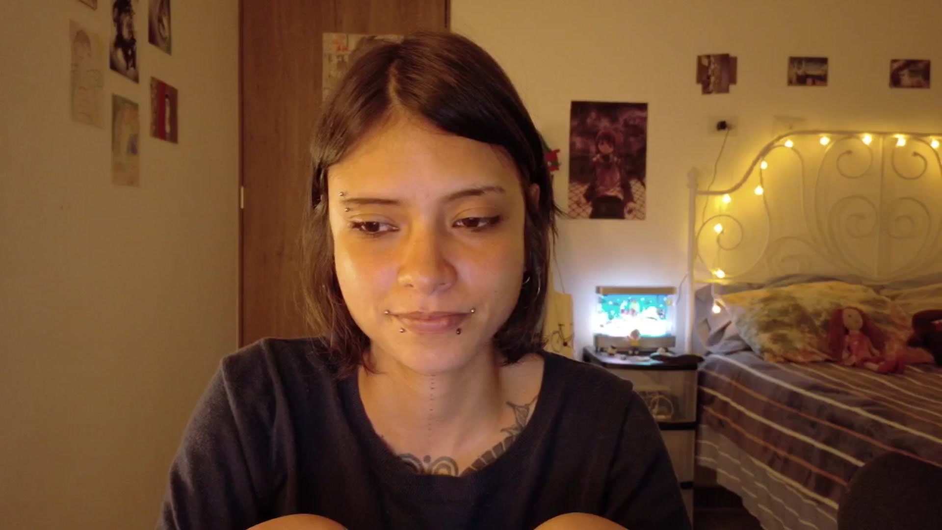 Gallery image thumbnail from Cyberme1998xd's myfreecams stream on, 01/01/2026, 03:51 image 13 of 20