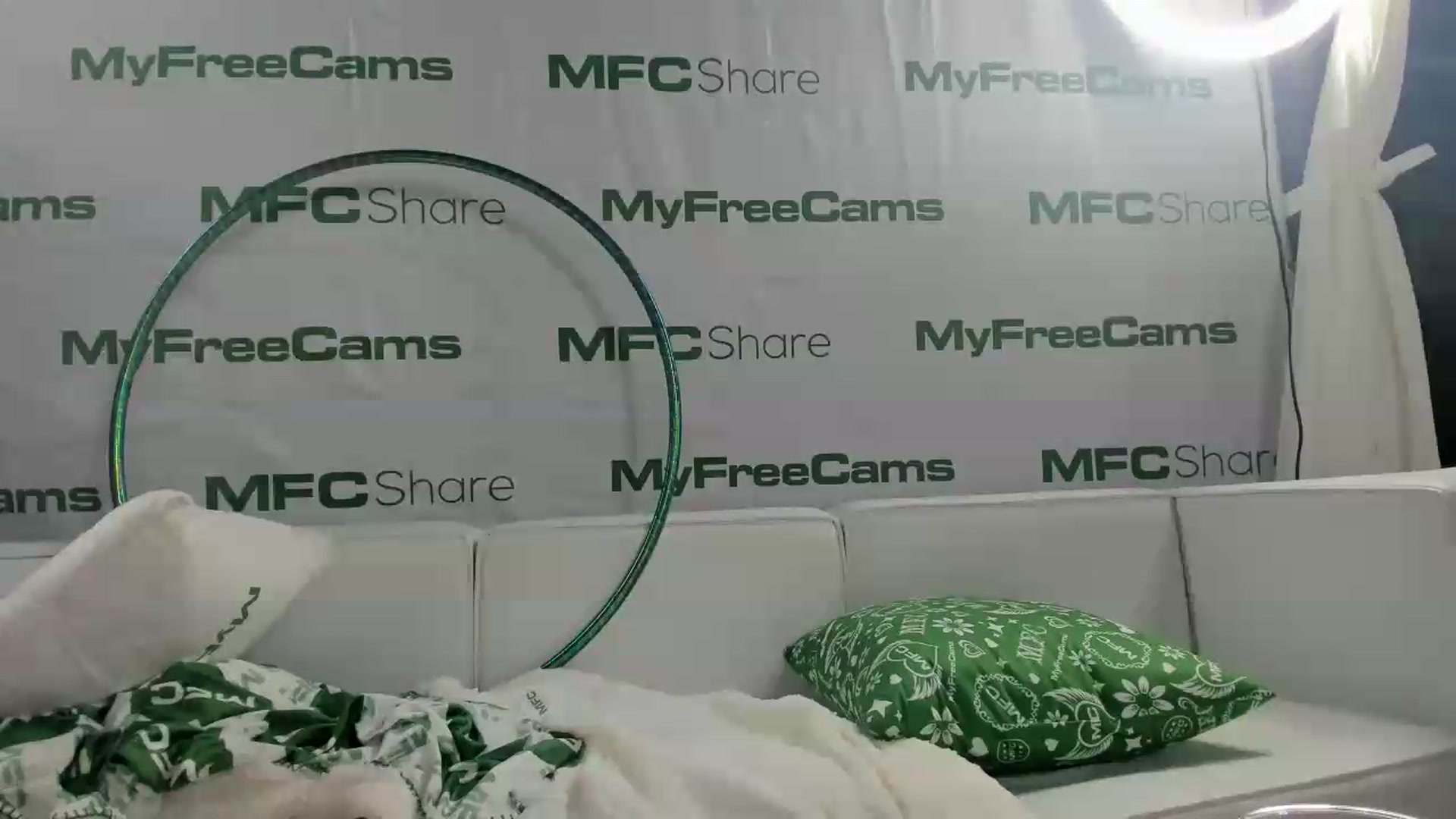 Gallery image thumbnail from CynPai's myfreecams stream on, 05/21/2026, 06:06 image 5 of 20