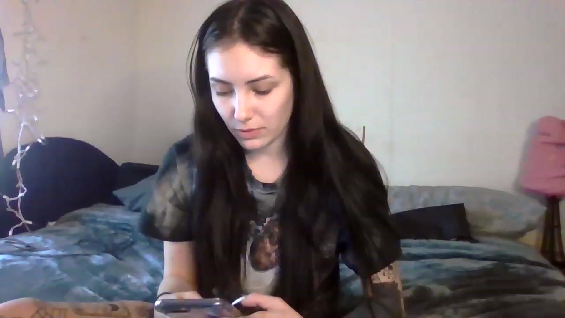 Gallery image thumbnail from Cynbunz's myfreecams stream on, 02/17/2023, 18:46 image 4 of 20