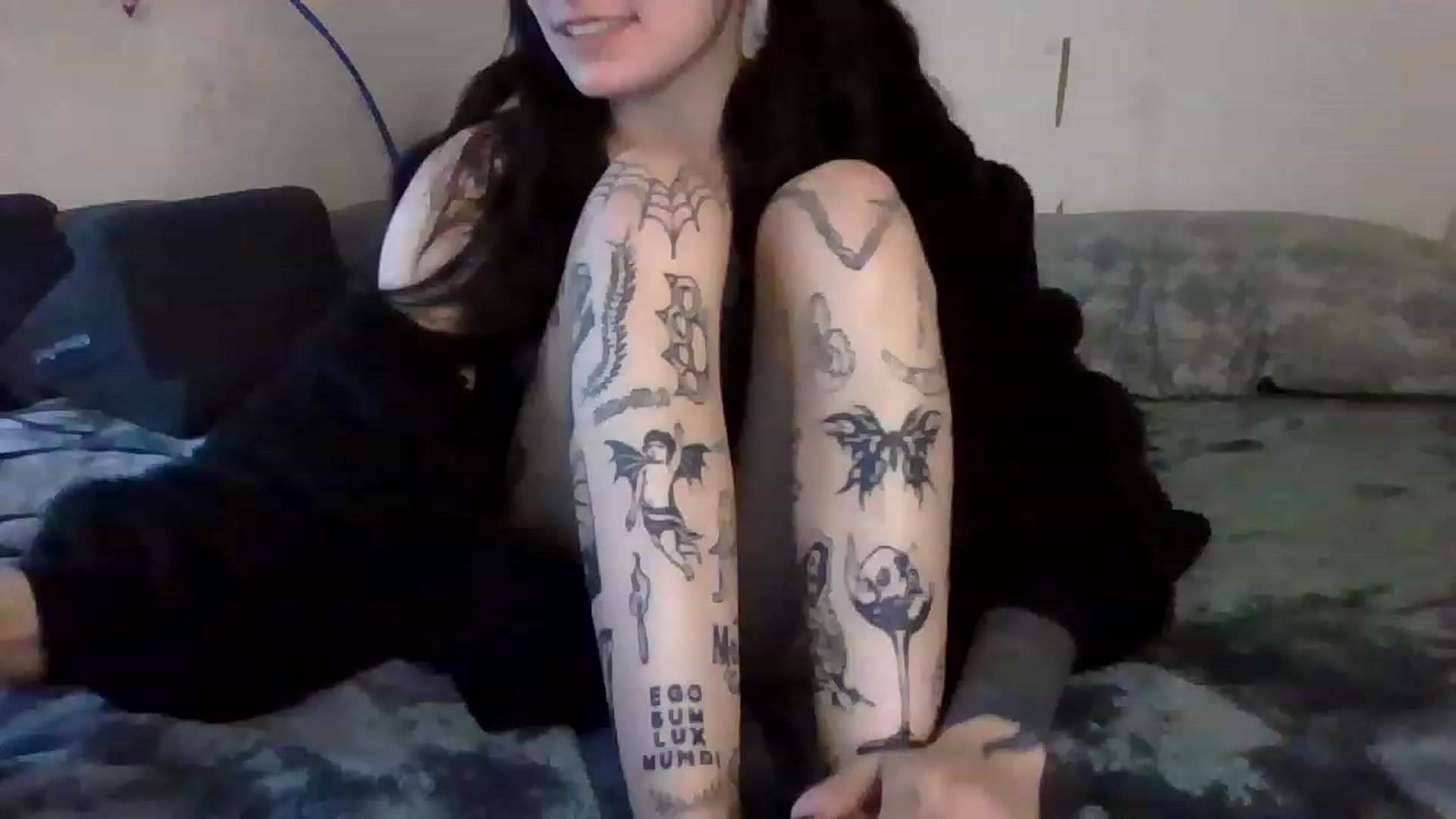 Gallery image thumbnail from Cynbunz's myfreecams stream on, 02/23/2023, 15:58 image 1 of 20