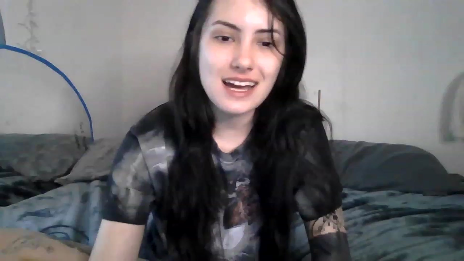 Gallery image thumbnail from Cynbunz's myfreecams stream on, 03/08/2023, 15:18 image 17 of 20