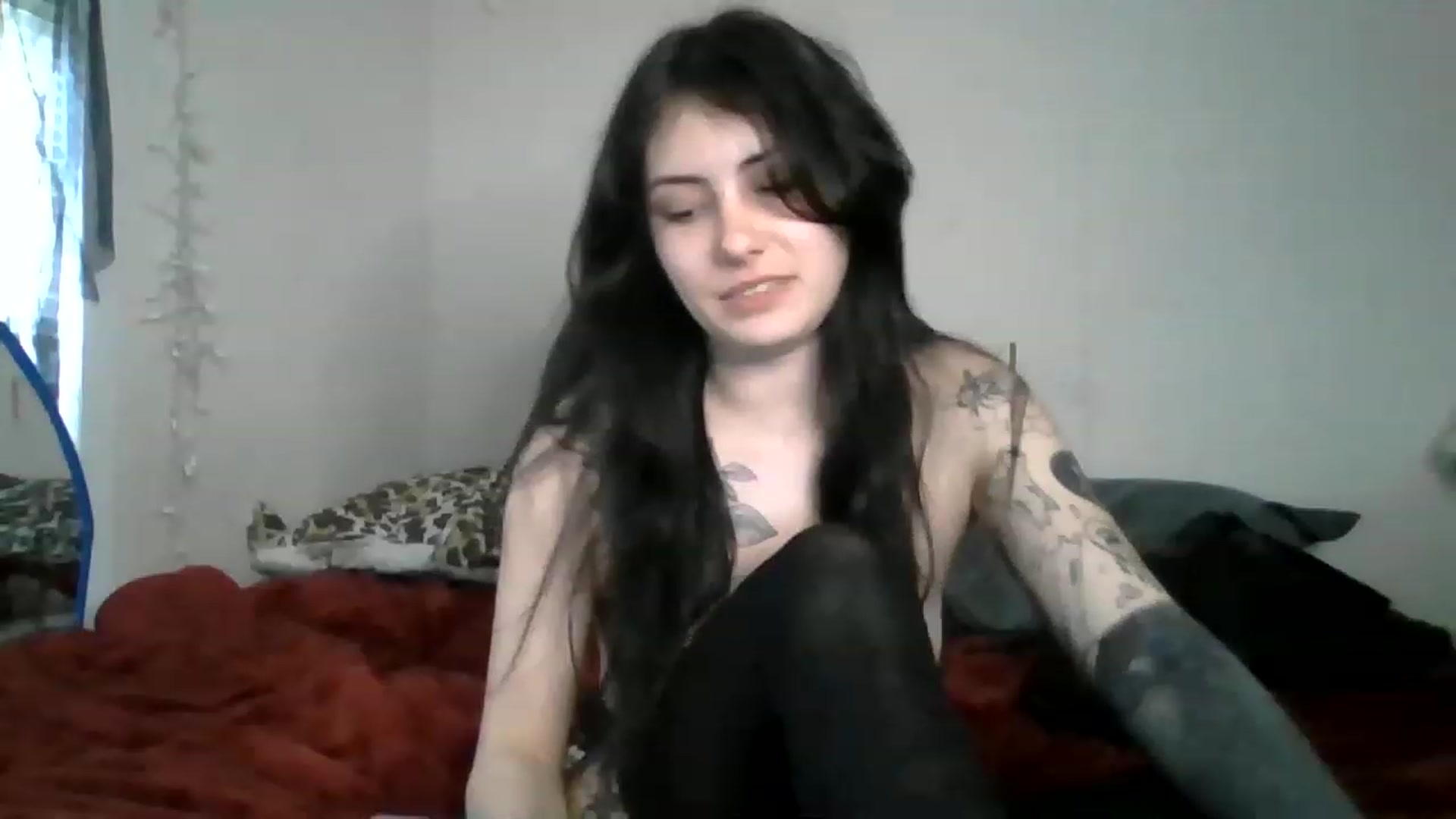 Gallery image thumbnail from Cynbunz's myfreecams stream on, 03/10/2023, 15:39 image 11 of 20