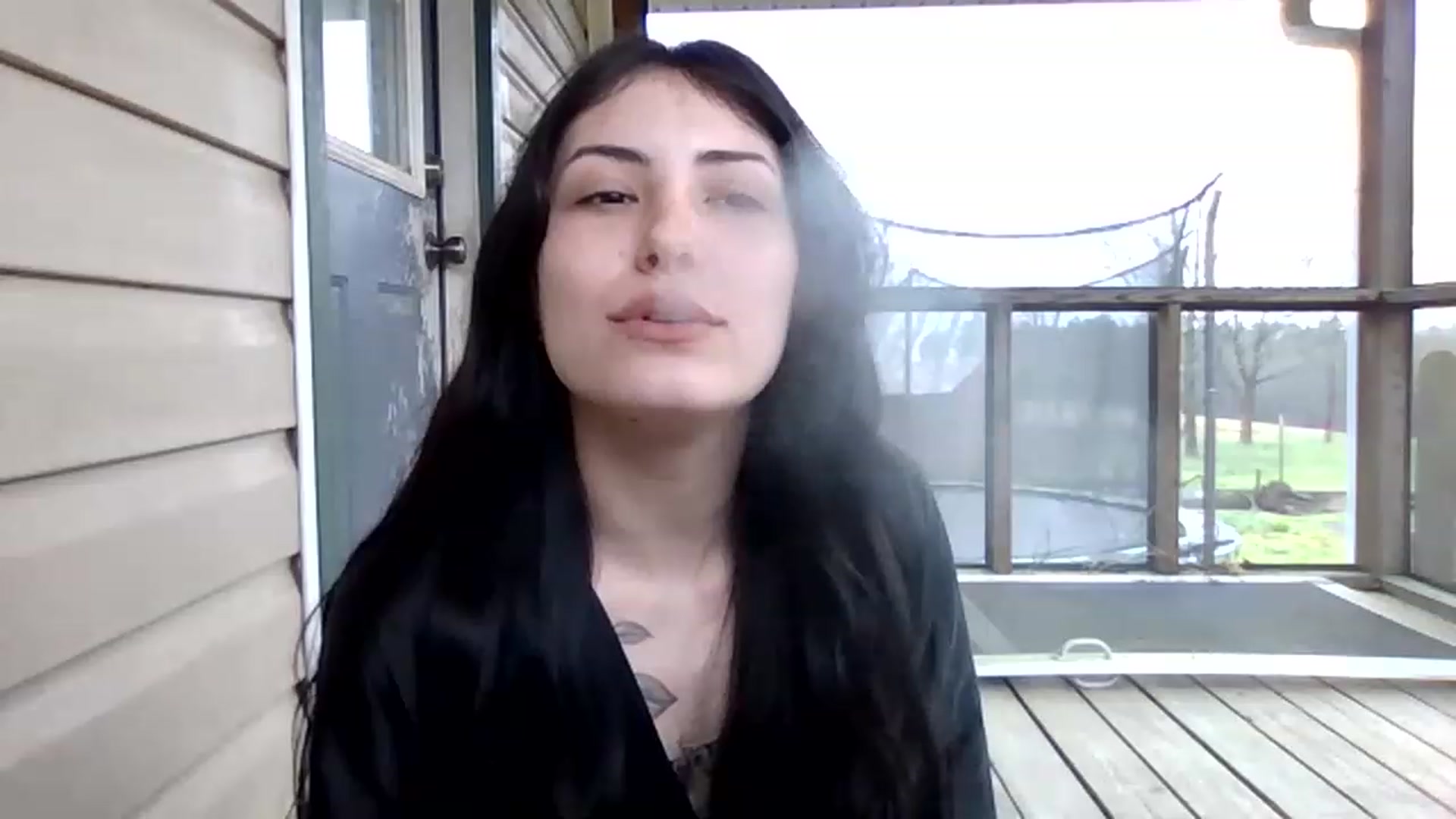 Gallery image thumbnail from Cynbunz's myfreecams stream on, 03/10/2023, 15:39 image 15 of 20