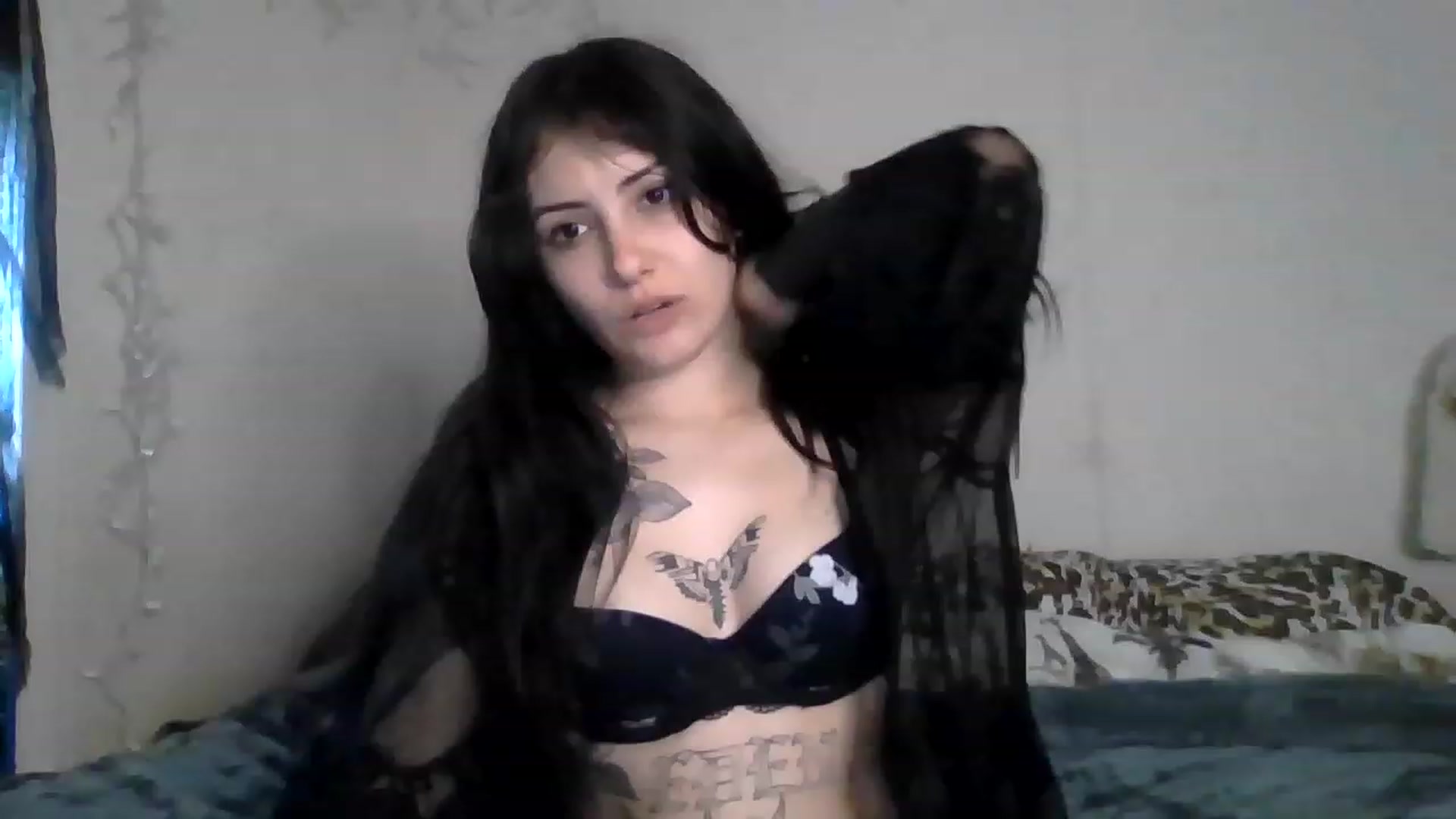 Gallery image thumbnail from Cynbunz's myfreecams stream on, 03/15/2023, 12:58 image 11 of 20