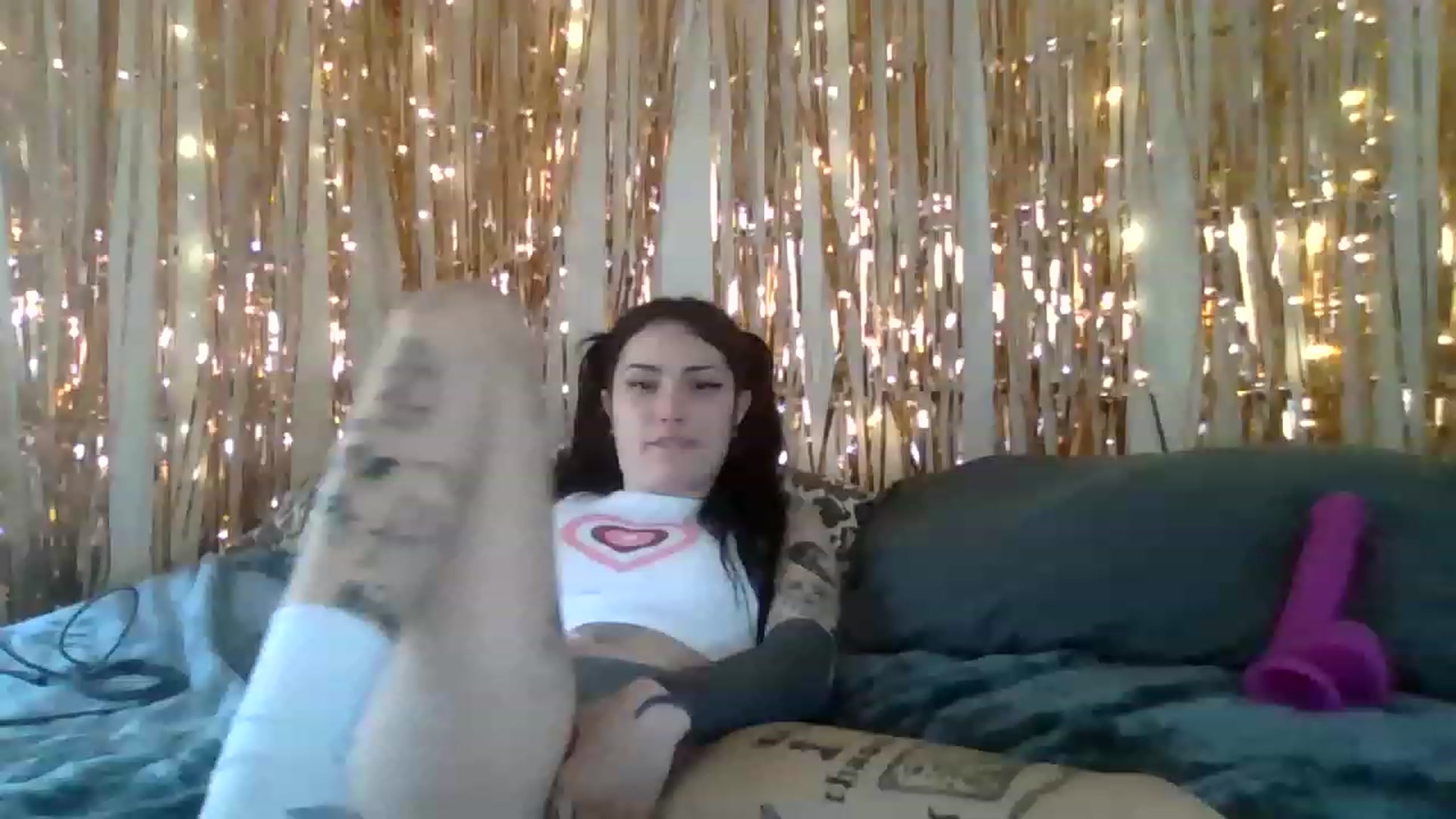Gallery image thumbnail from Cynbunz's myfreecams stream on, 03/21/2023, 18:20 image 4 of 20