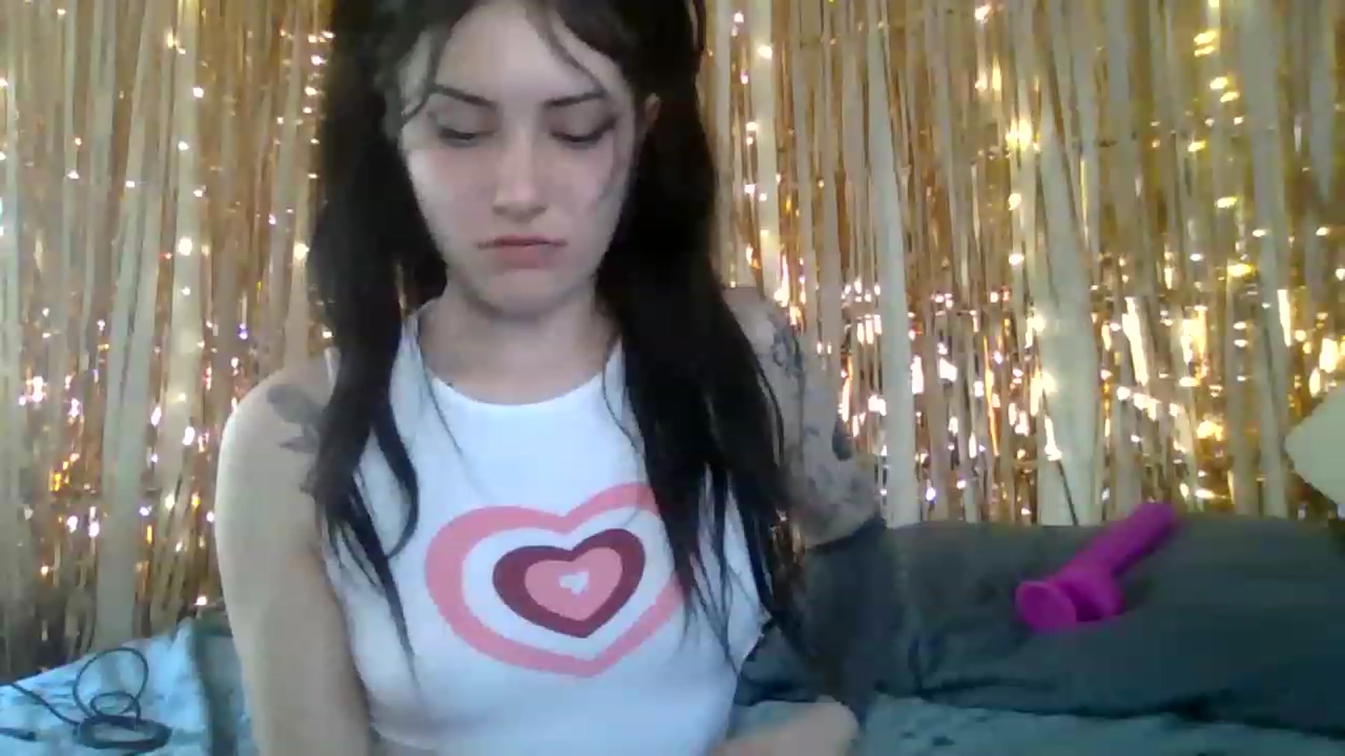 Gallery image thumbnail from Cynbunz's myfreecams stream on, 03/21/2023, 18:20 image 19 of 20