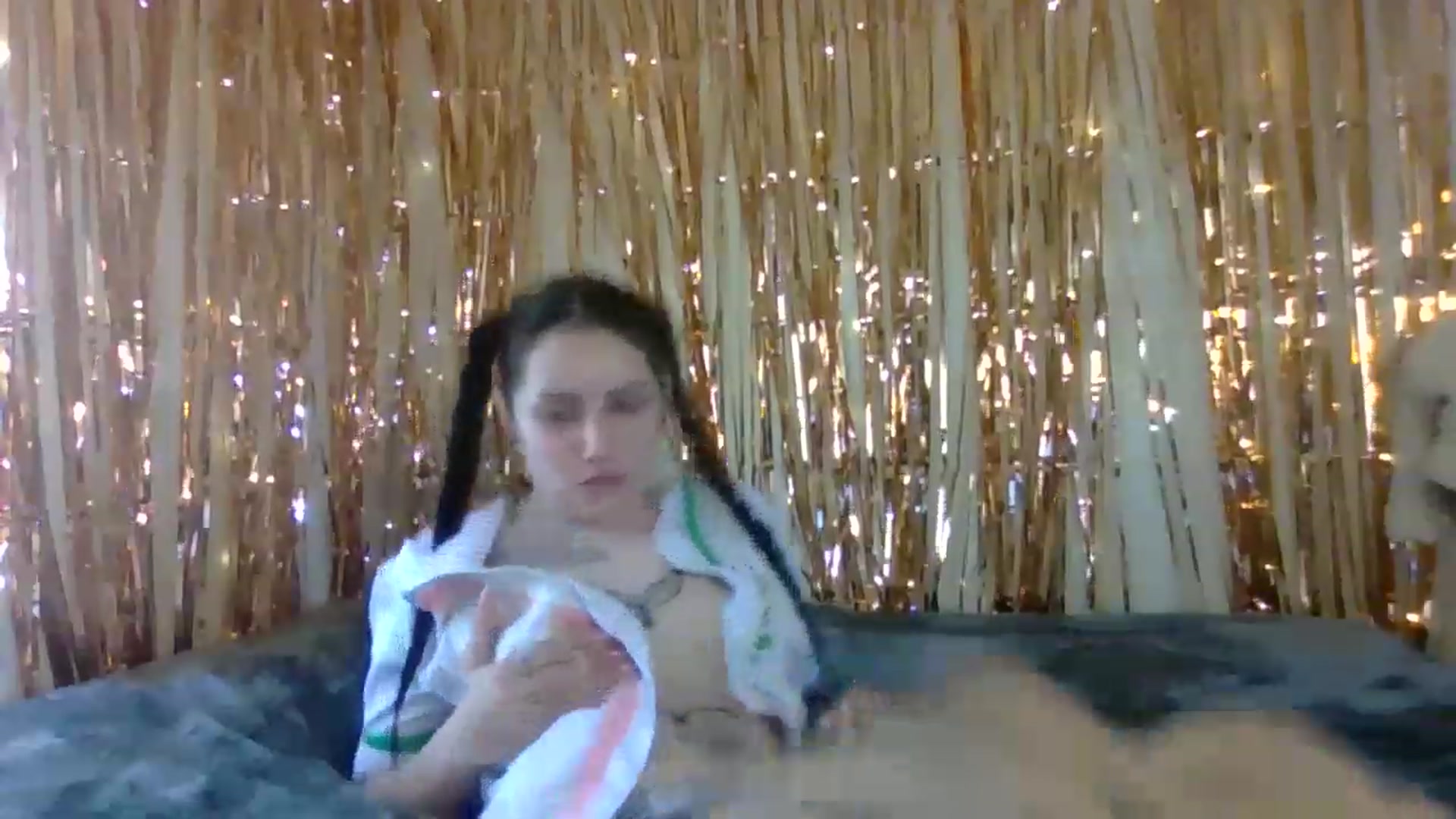 Gallery image thumbnail from Cynbunz's myfreecams stream on, 03/24/2023, 18:47 image 15 of 20