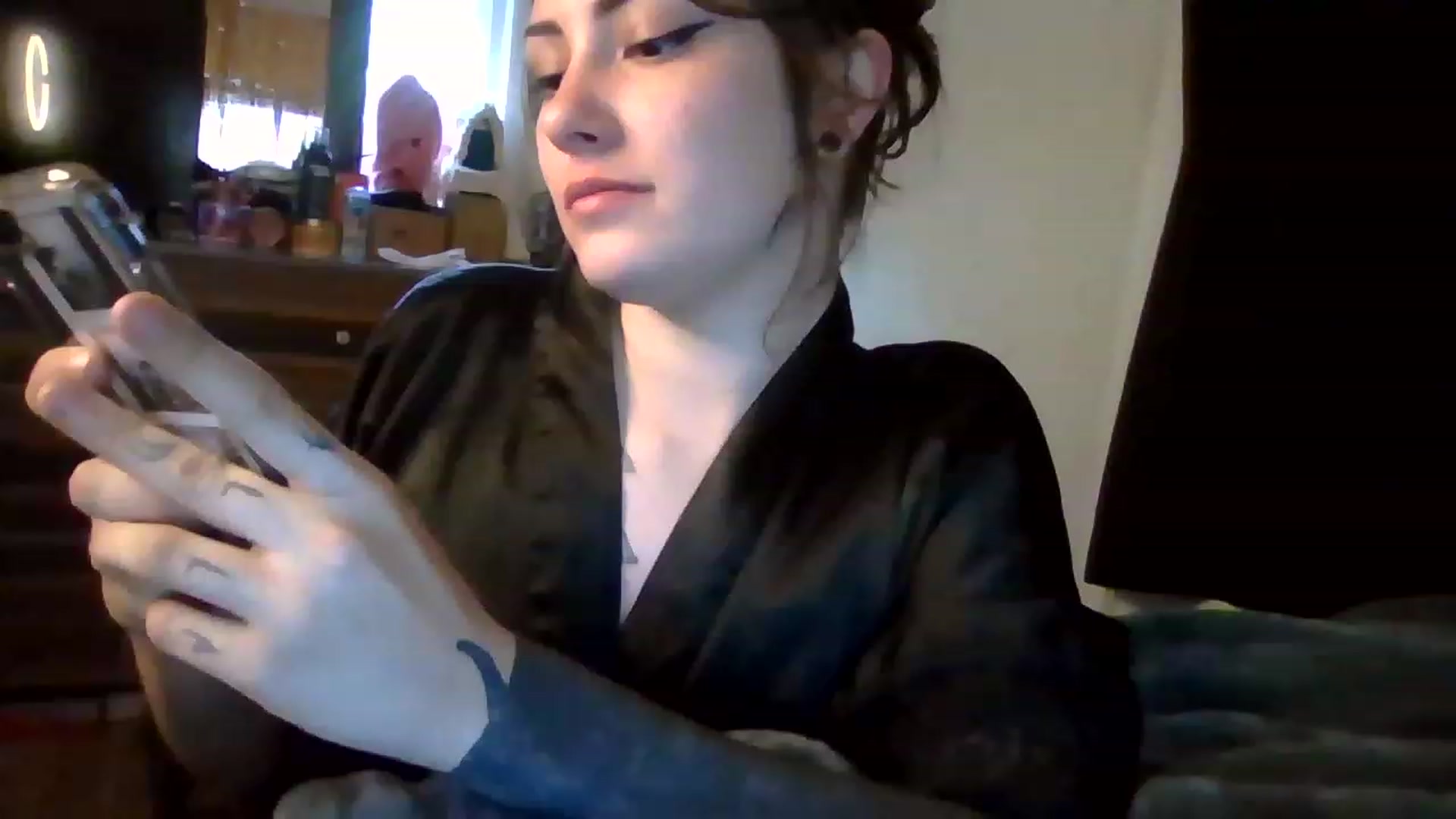 Gallery image thumbnail from Cynbunz's myfreecams stream on, 04/27/2023, 12:37 image 19 of 20