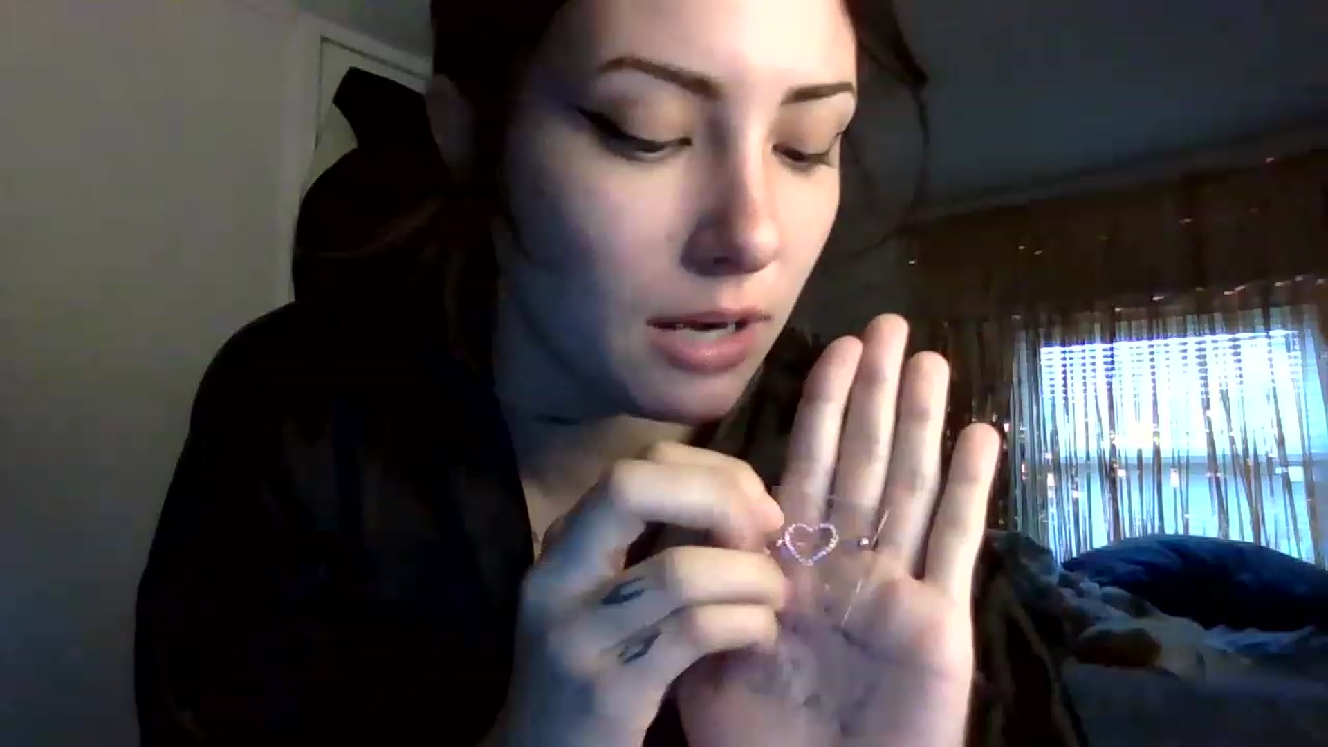 Gallery image thumbnail from Cynbunz's myfreecams stream on, 04/27/2023, 12:37 image 3 of 20