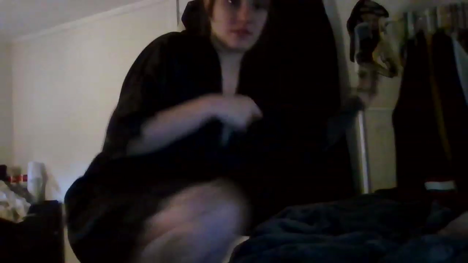 Gallery image thumbnail from Cynbunz's myfreecams stream on, 04/27/2023, 12:37 image 8 of 20