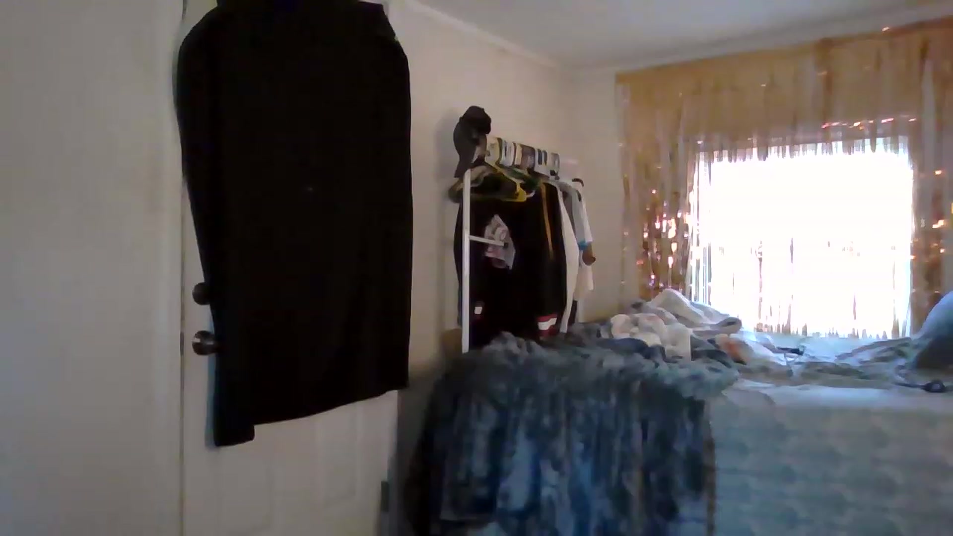 Gallery image thumbnail from Cynbunz's myfreecams stream on, 04/27/2023, 13:45 image 11 of 20
