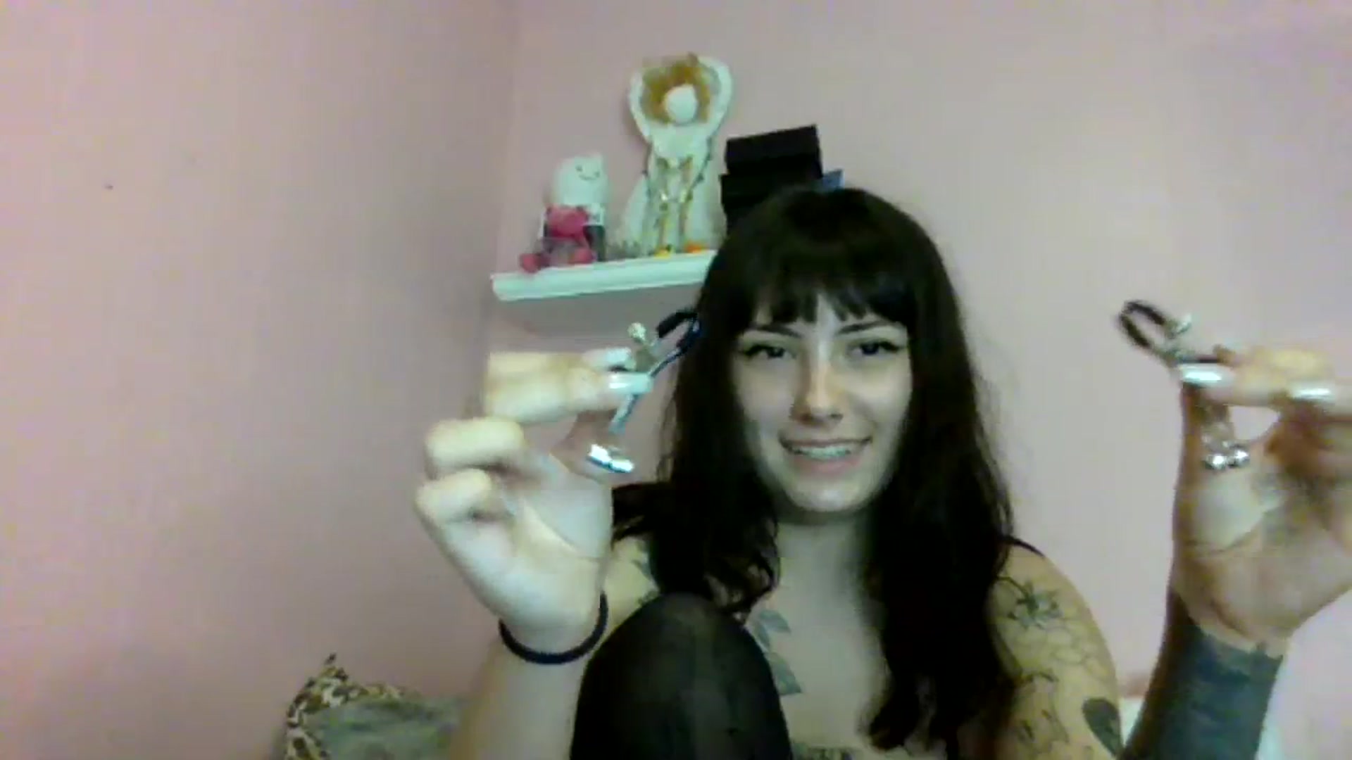 Gallery image thumbnail from Cynbunz's myfreecams stream on, 09/05/2023, 17:33 image 12 of 20