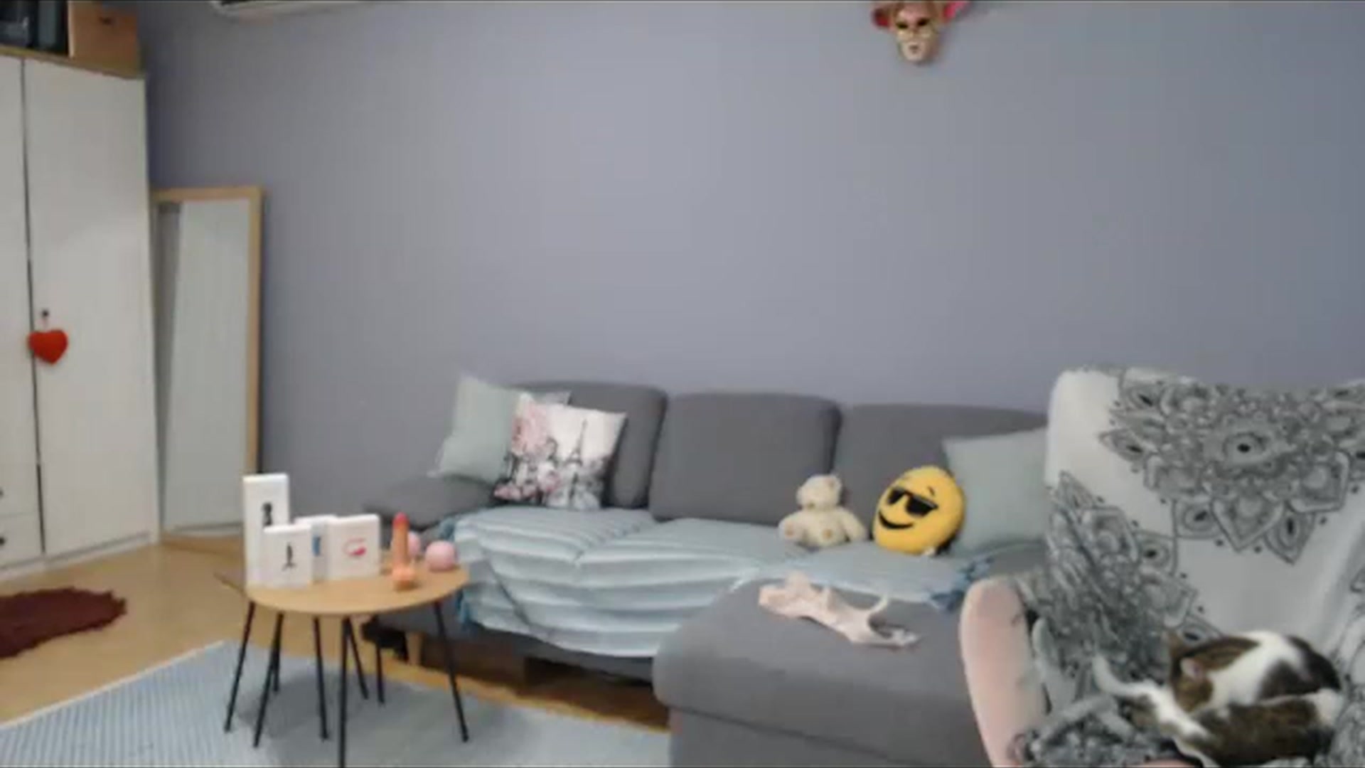 Gallery image thumbnail from CynthiaRae's myfreecams stream on, 11/20/2022, 17:59 image 16 of 20