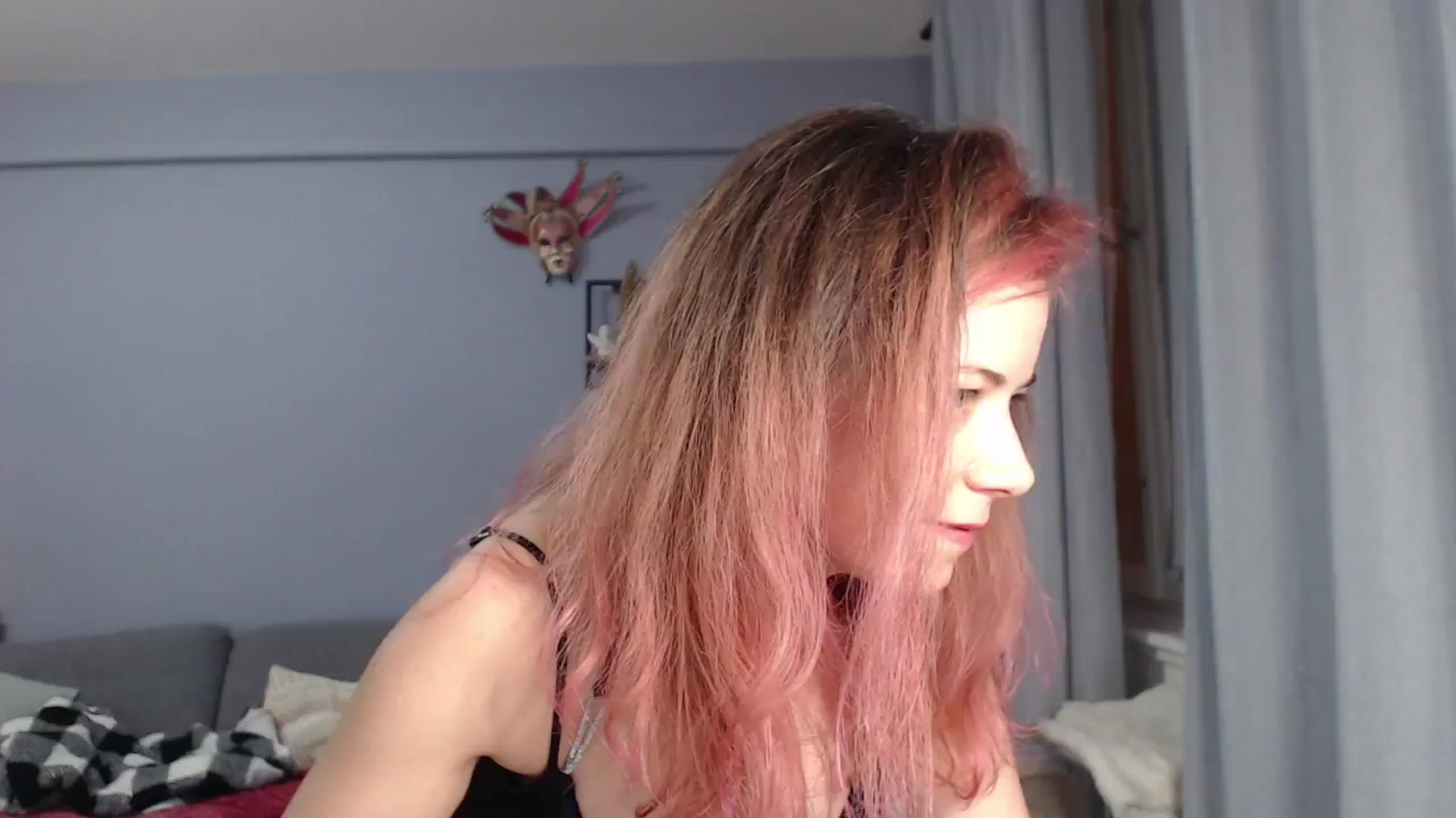 Gallery image thumbnail from CynthiaRae's myfreecams stream on, 12/31/2024, 18:18 image 11 of 20