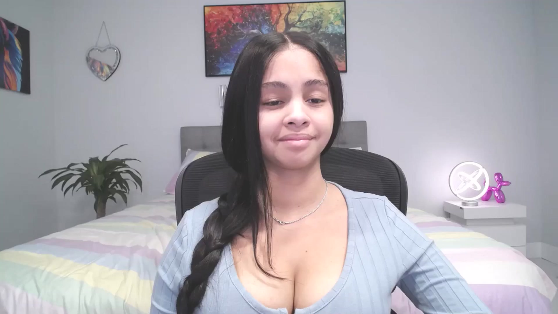Gallery image thumbnail from CynthiaTorres's myfreecams stream on, 01/13/2026, 07:07 image 18 of 20
