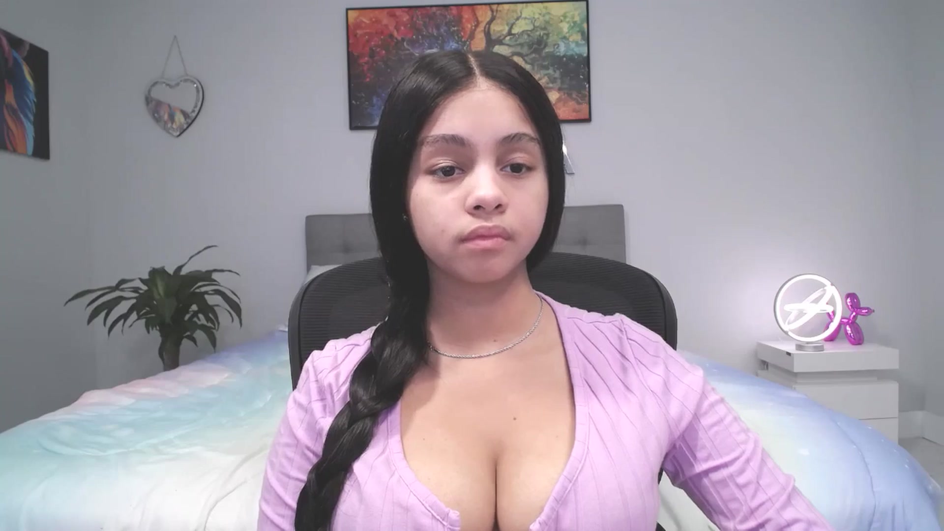 Gallery image thumbnail from CynthiaTorres's myfreecams stream on, 01/15/2026, 07:46 image 10 of 20