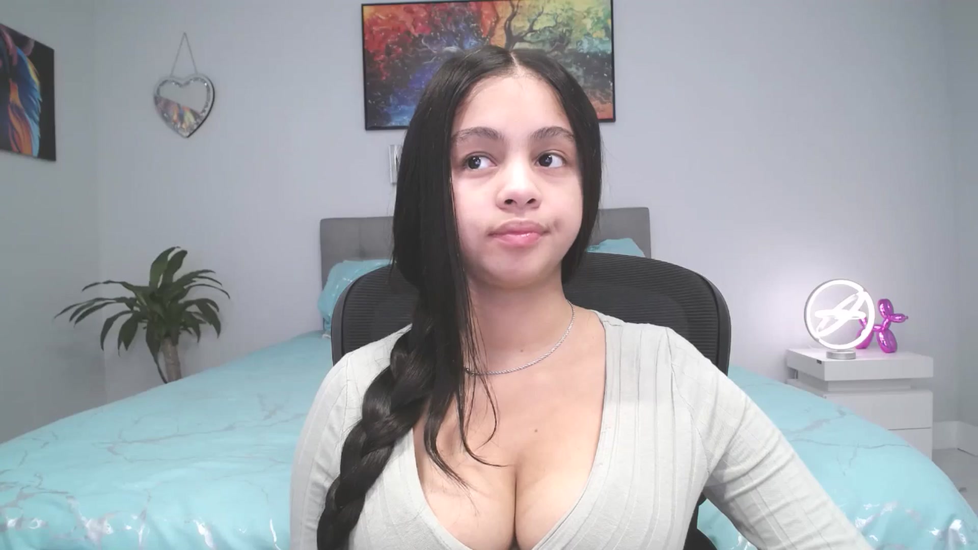 Gallery image thumbnail from CynthiaTorres's myfreecams stream on, 01/15/2026, 22:44 image 9 of 20