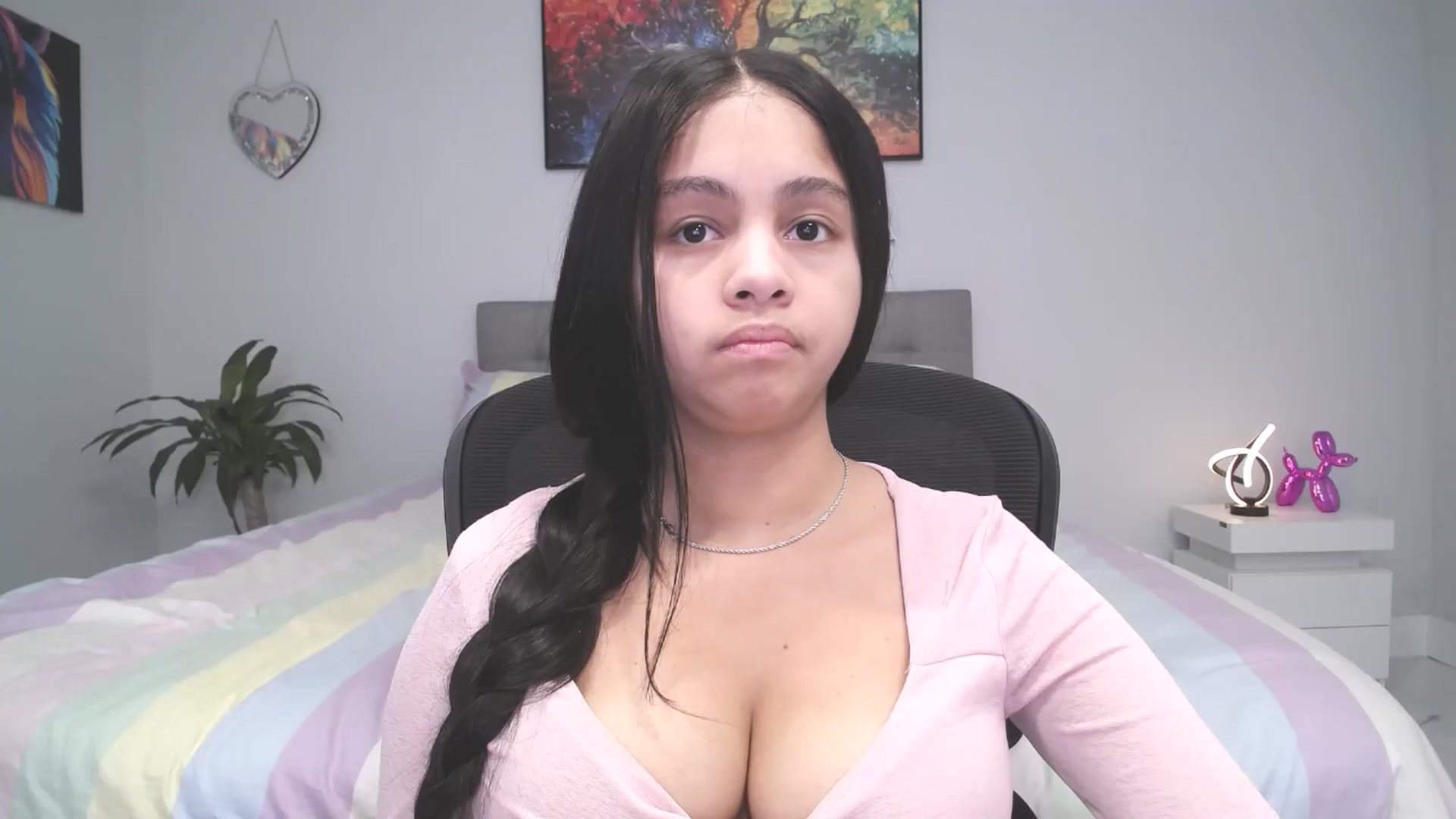 Gallery image thumbnail from CynthiaTorres's myfreecams stream on, 01/17/2026, 05:35 image 6 of 20
