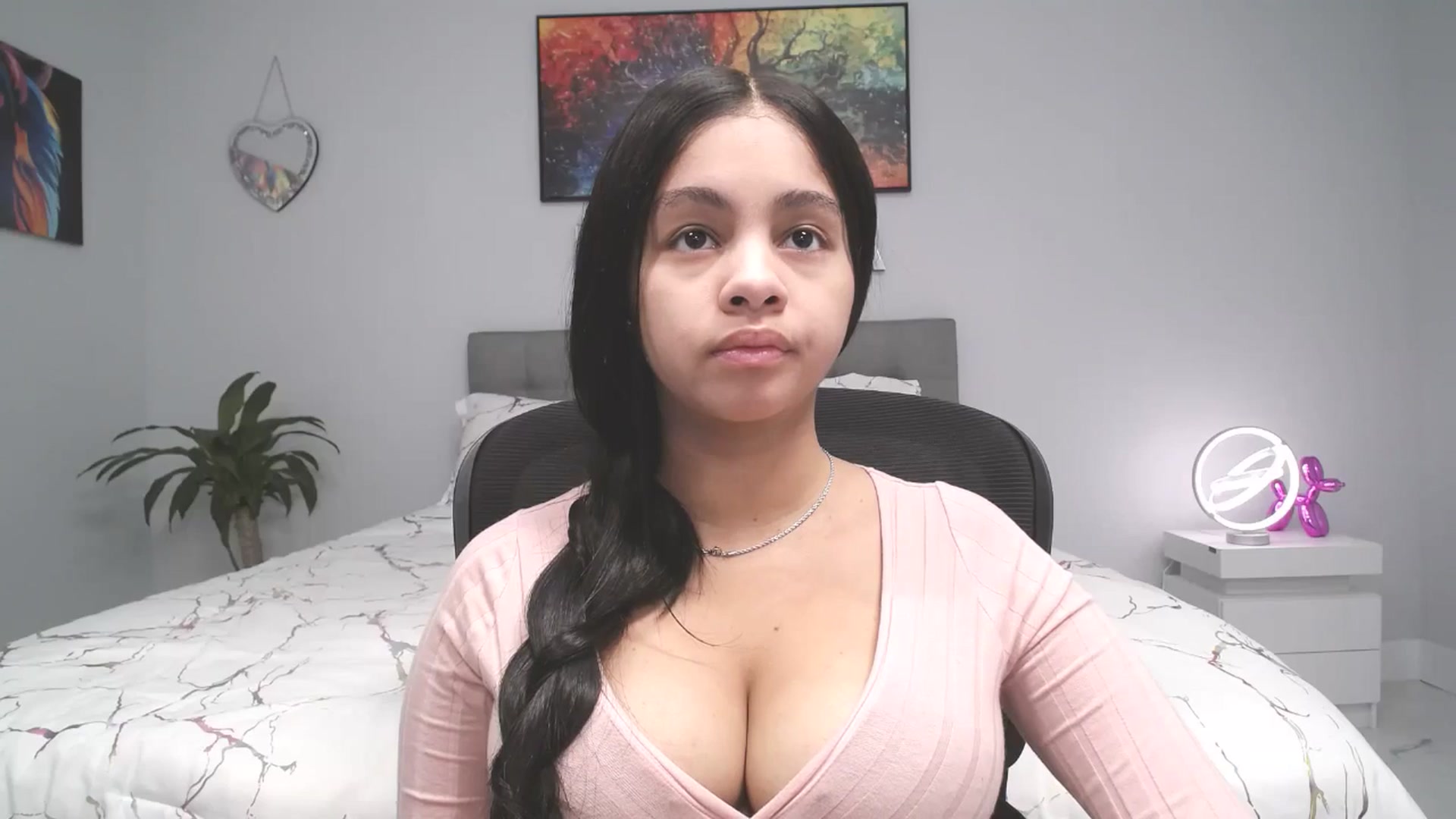 Gallery image thumbnail from CynthiaTorres's myfreecams stream on, 01/18/2026, 21:06 image 8 of 20