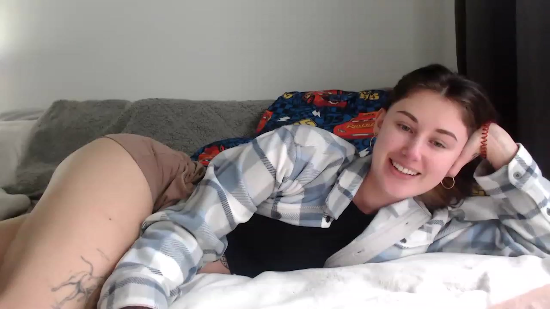 Gallery image thumbnail from Cyreneriley's myfreecams stream on, 11/28/2022, 20:20 image 3 of 20