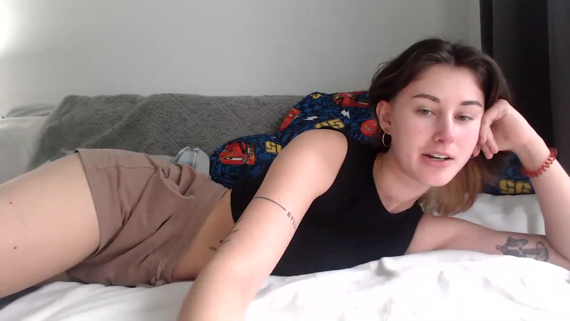Gallery image thumbnail from Cyreneriley's myfreecams stream on, 11/28/2022, 20:20 image 10 of 20