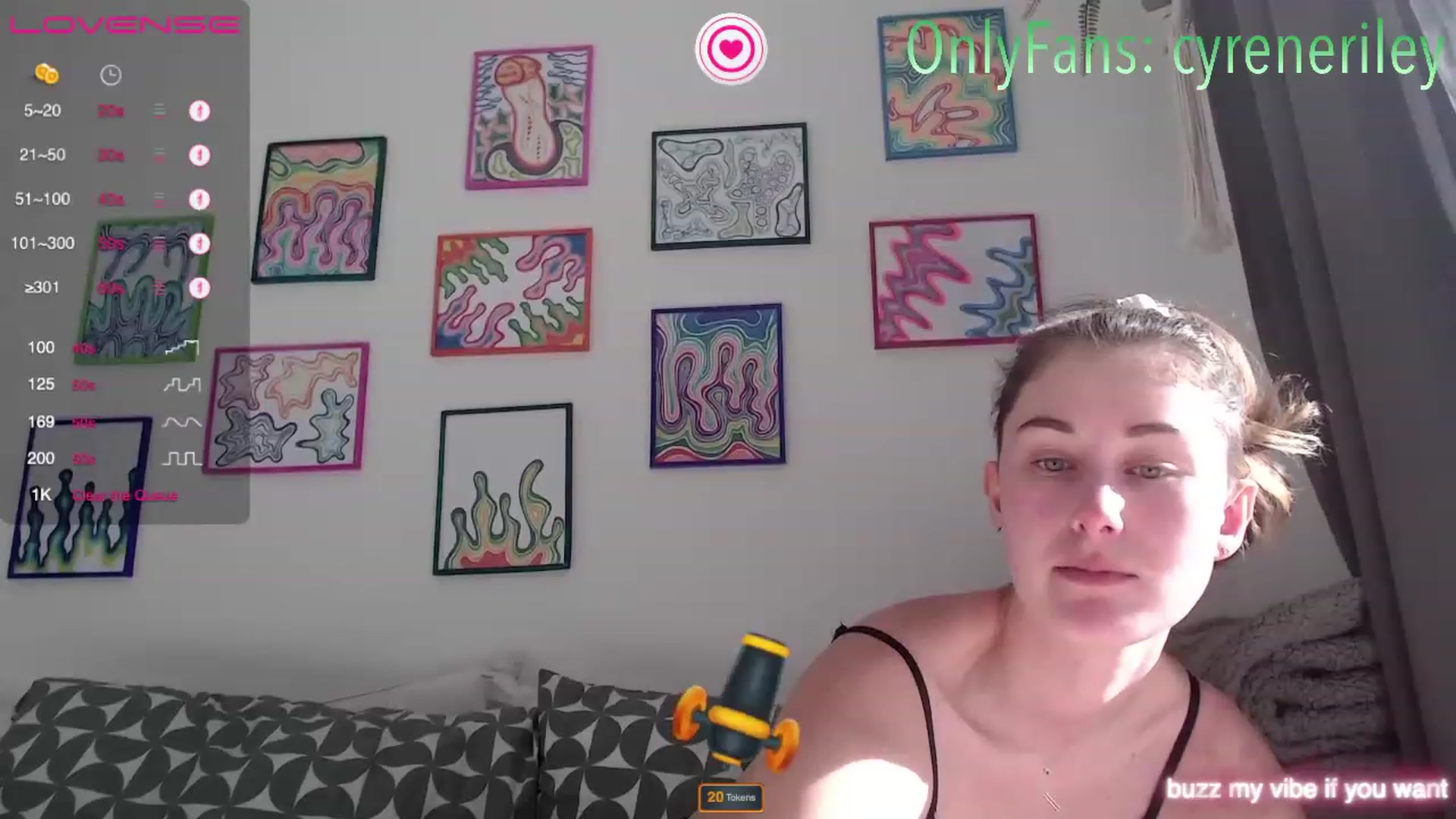 Gallery image thumbnail from Cyreneriley's myfreecams stream on, 03/15/2023, 21:36 image 16 of 20