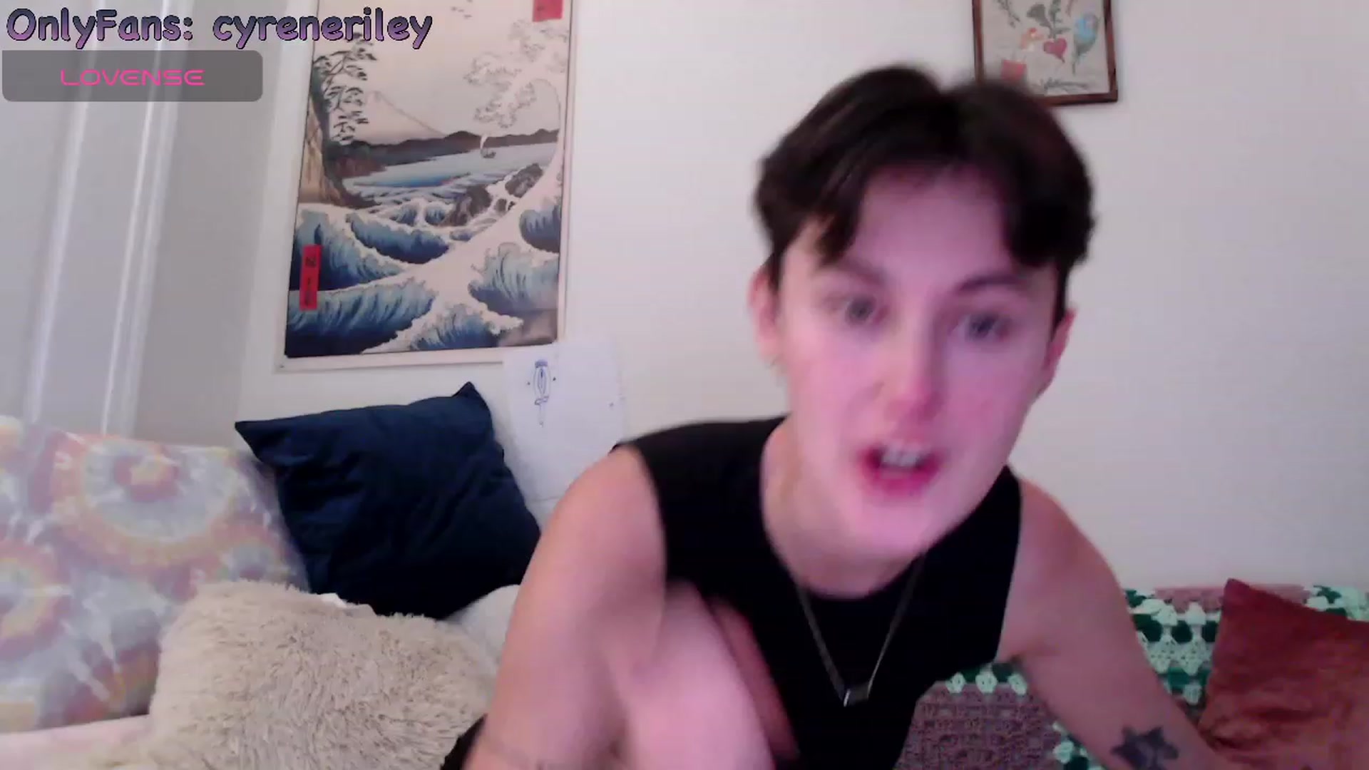 Gallery image thumbnail from Cyreneriley's myfreecams stream on, 10/12/2023, 24:22 image 1 of 20
