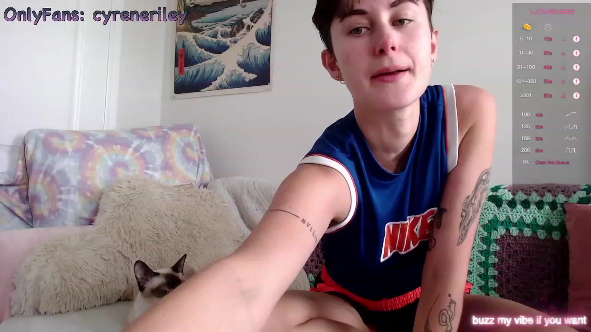 Gallery image thumbnail from Cyreneriley's myfreecams stream on, 10/18/2023, 18:29 image 1 of 20