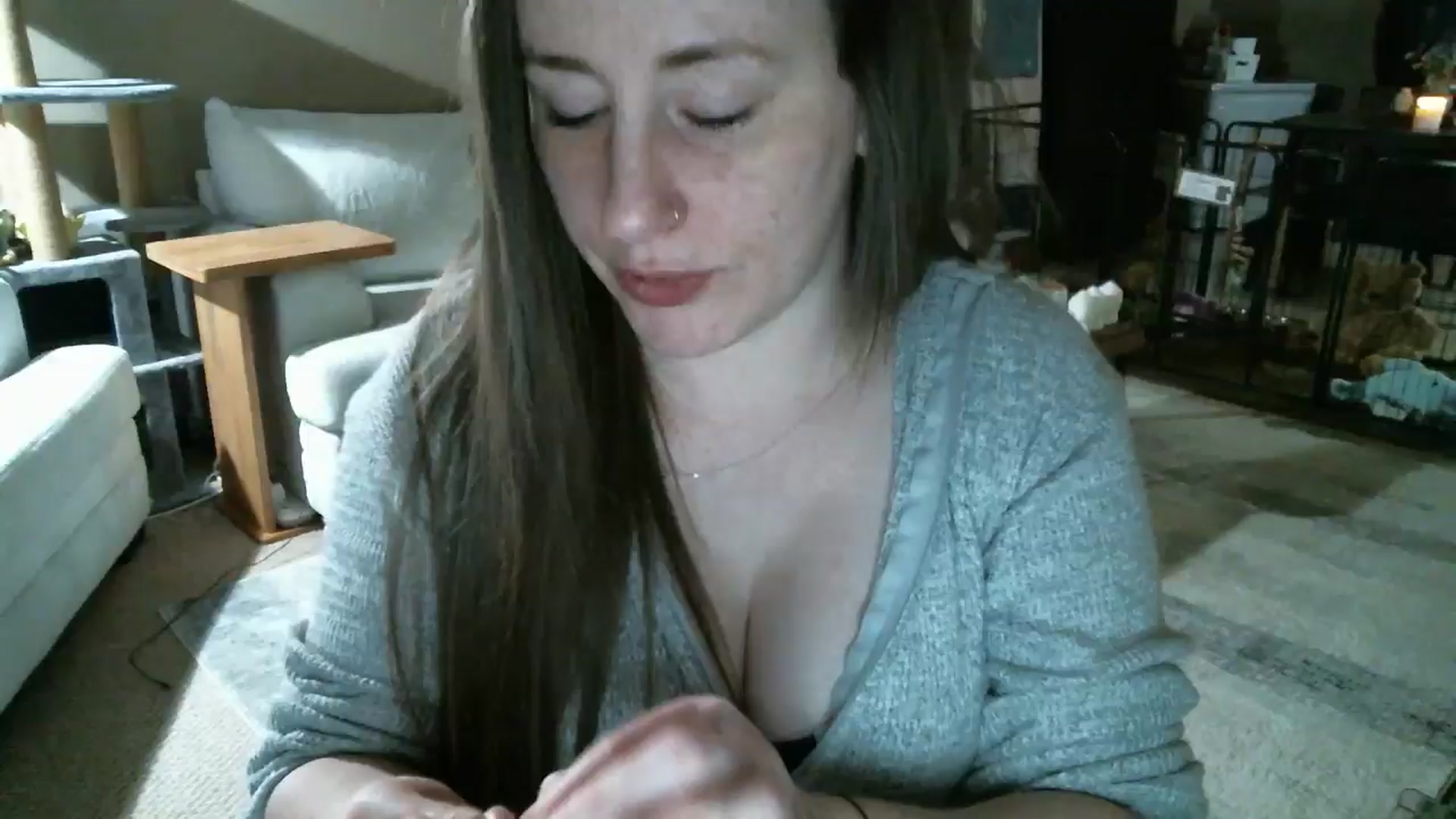 Gallery image thumbnail from CzySweetPea's myfreecams stream on, 03/21/2026, 03:25 image 11 of 20