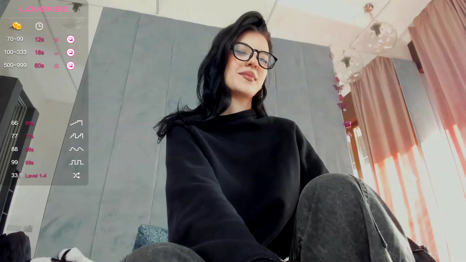 Gallery image thumbnail from D4rk_B4be's myfreecams stream on, 11/14/2023, 09:43 image 17 of 20