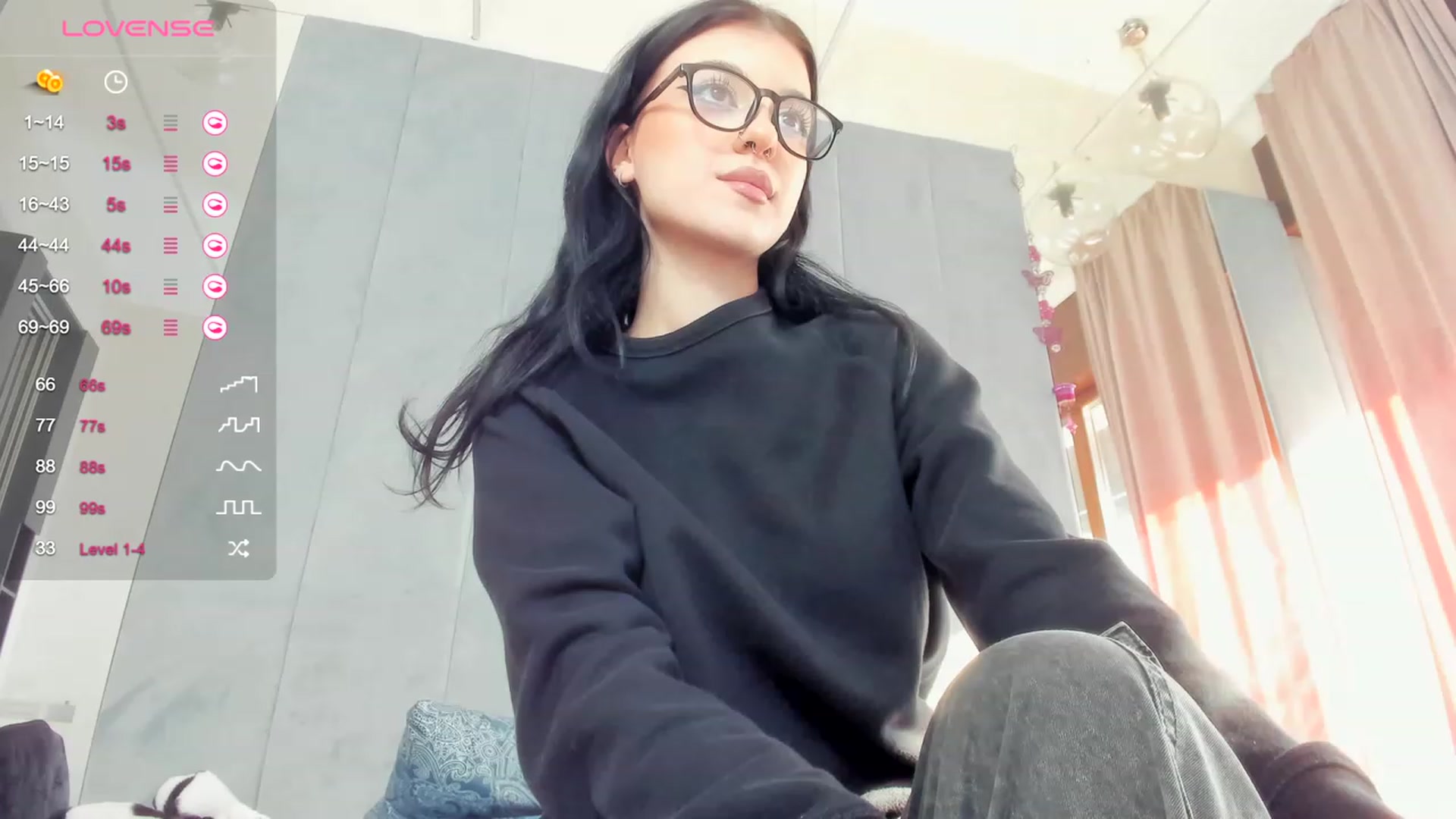 Gallery image thumbnail from D4rk_B4be's myfreecams stream on, 11/14/2023, 09:43 image 15 of 20