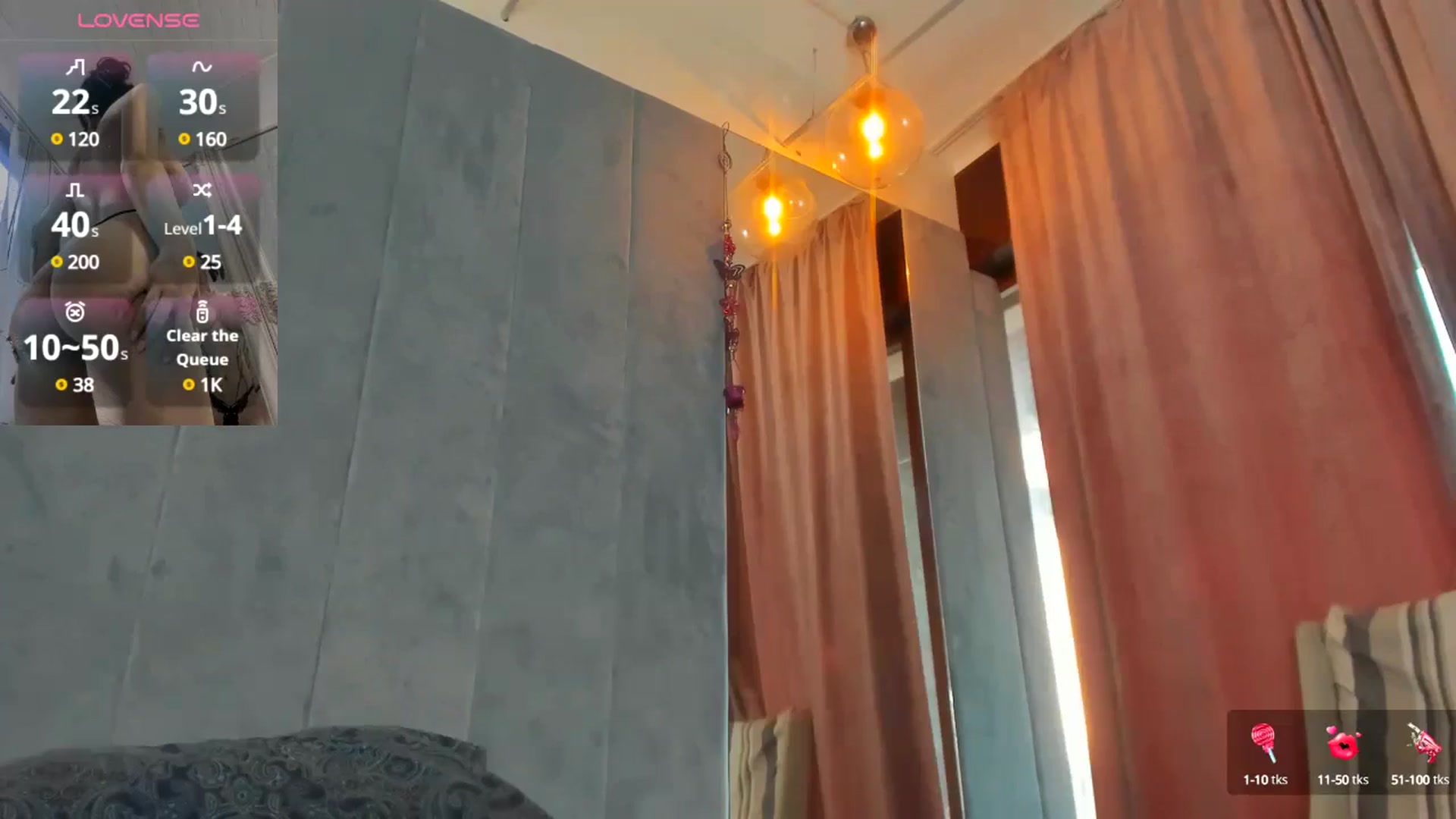 Gallery image thumbnail from D4rk_B4be's myfreecams stream on, 12/18/2024, 08:23 image 14 of 20