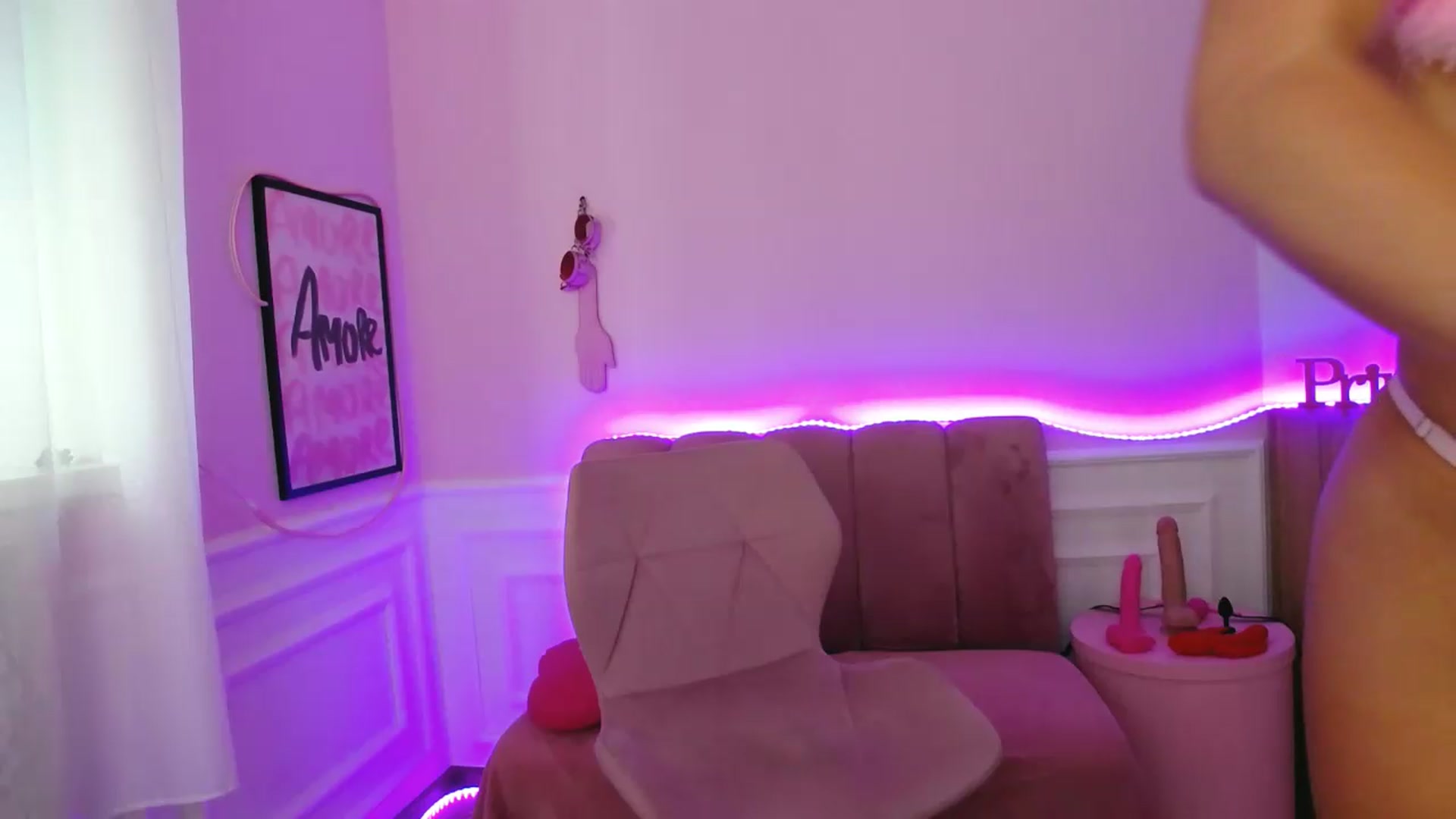 Gallery image thumbnail from DADDYs_QT's myfreecams stream on, 07/28/2026, 13:26 image 18 of 20
